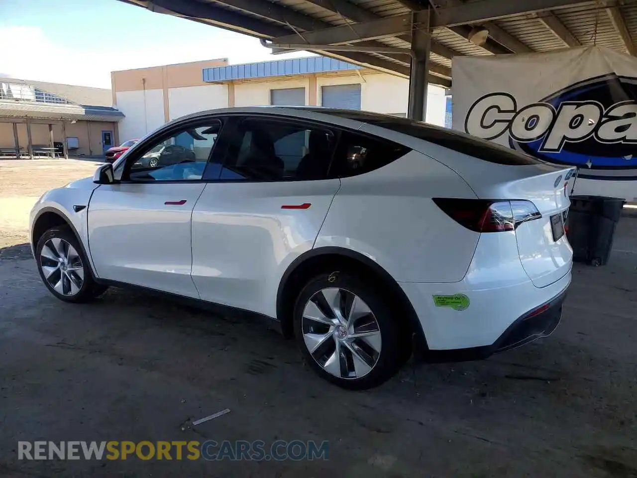 2 Photograph of a damaged car 7SAYGDEE8PF760363 TESLA MODEL Y 2023