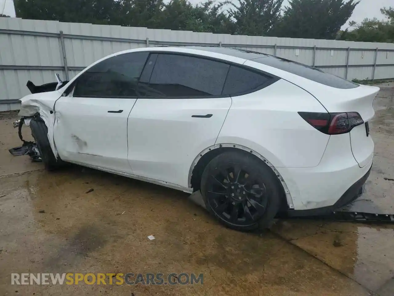 2 Photograph of a damaged car 7SAYGDEE8PF761724 TESLA MODEL Y 2023