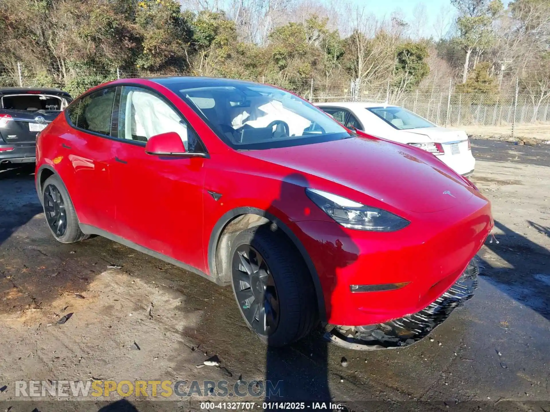 1 Photograph of a damaged car 7SAYGDEE8PF766681 TESLA MODEL Y 2023