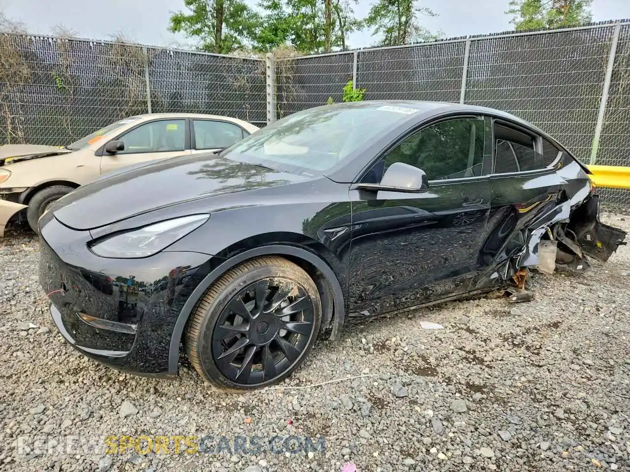 1 Photograph of a damaged car 7SAYGDEE8PF778295 TESLA MODEL Y 2023