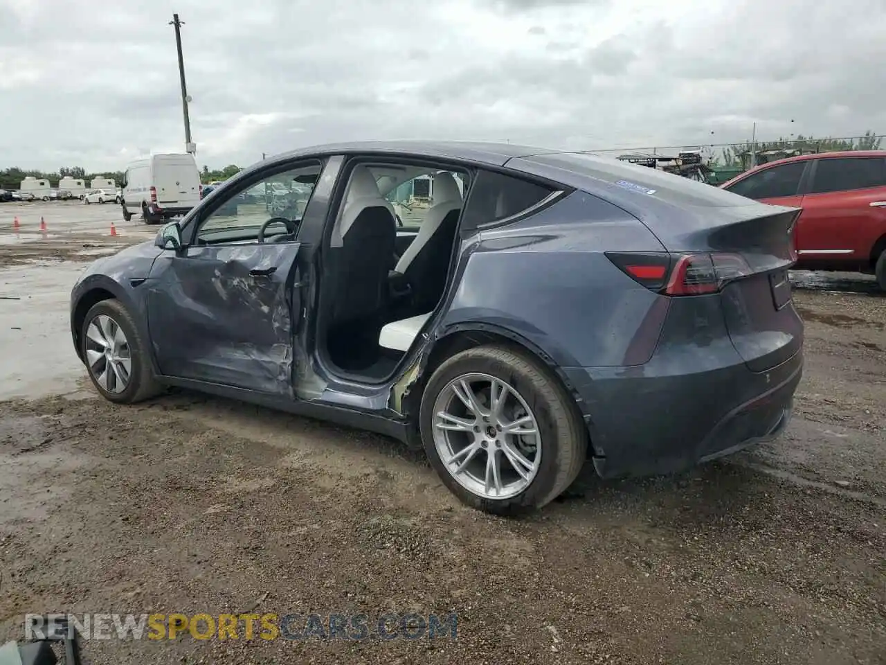 2 Photograph of a damaged car 7SAYGDEE8PF854503 TESLA MODEL Y 2023