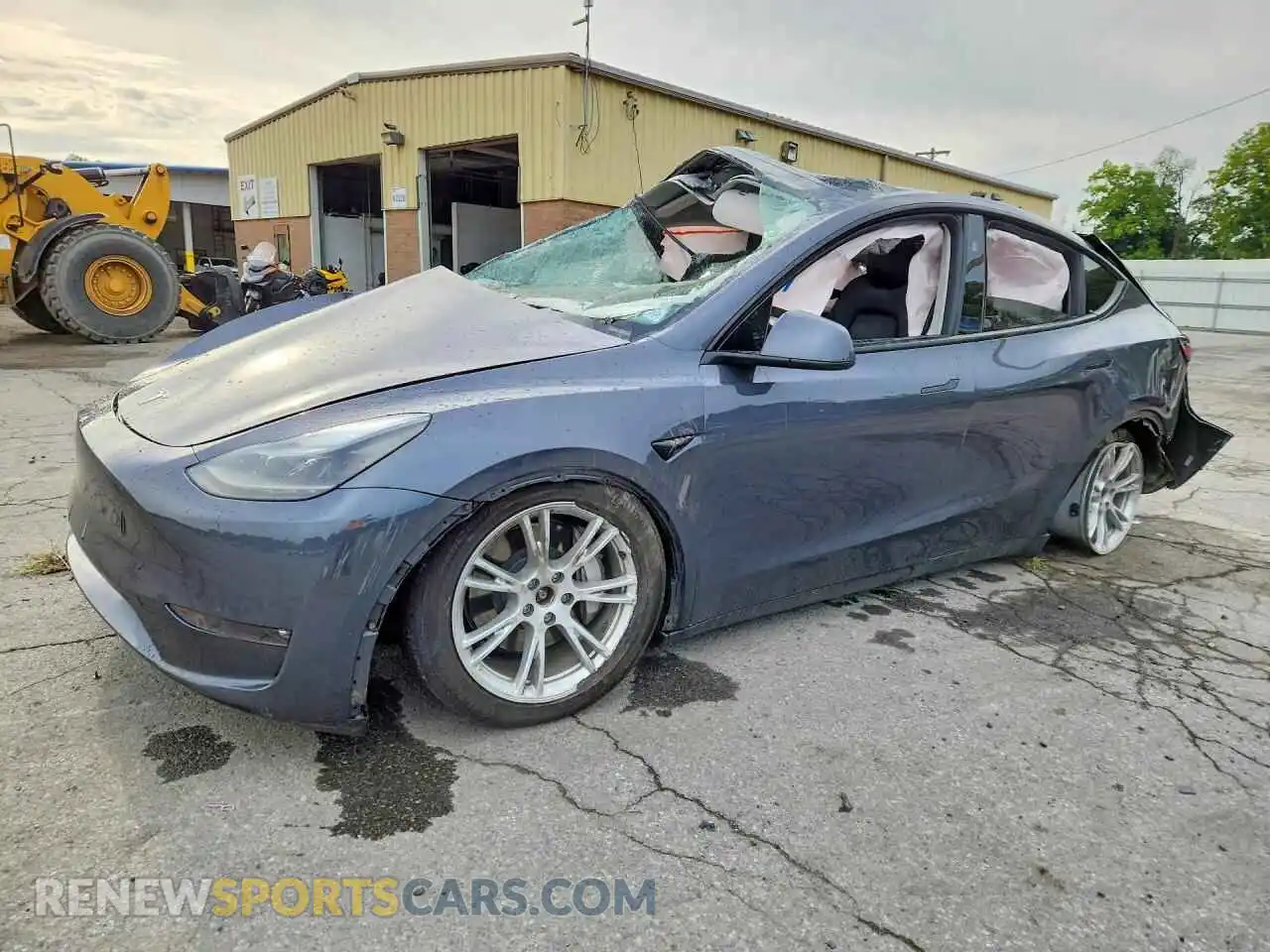 1 Photograph of a damaged car 7SAYGDEE8PF895052 TESLA MODEL Y 2023