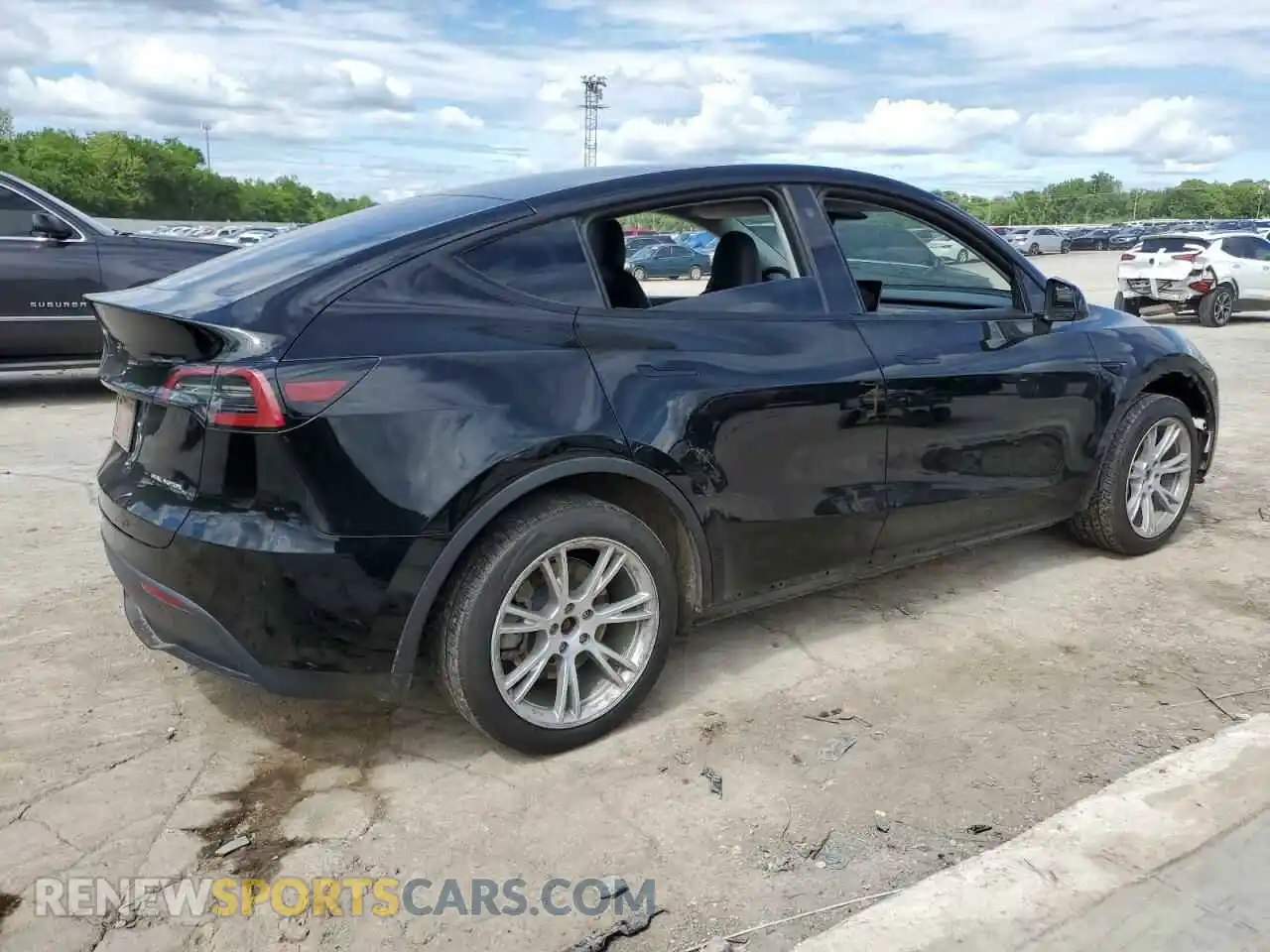 3 Photograph of a damaged car 7SAYGDEE9PA025940 TESLA MODEL Y 2023
