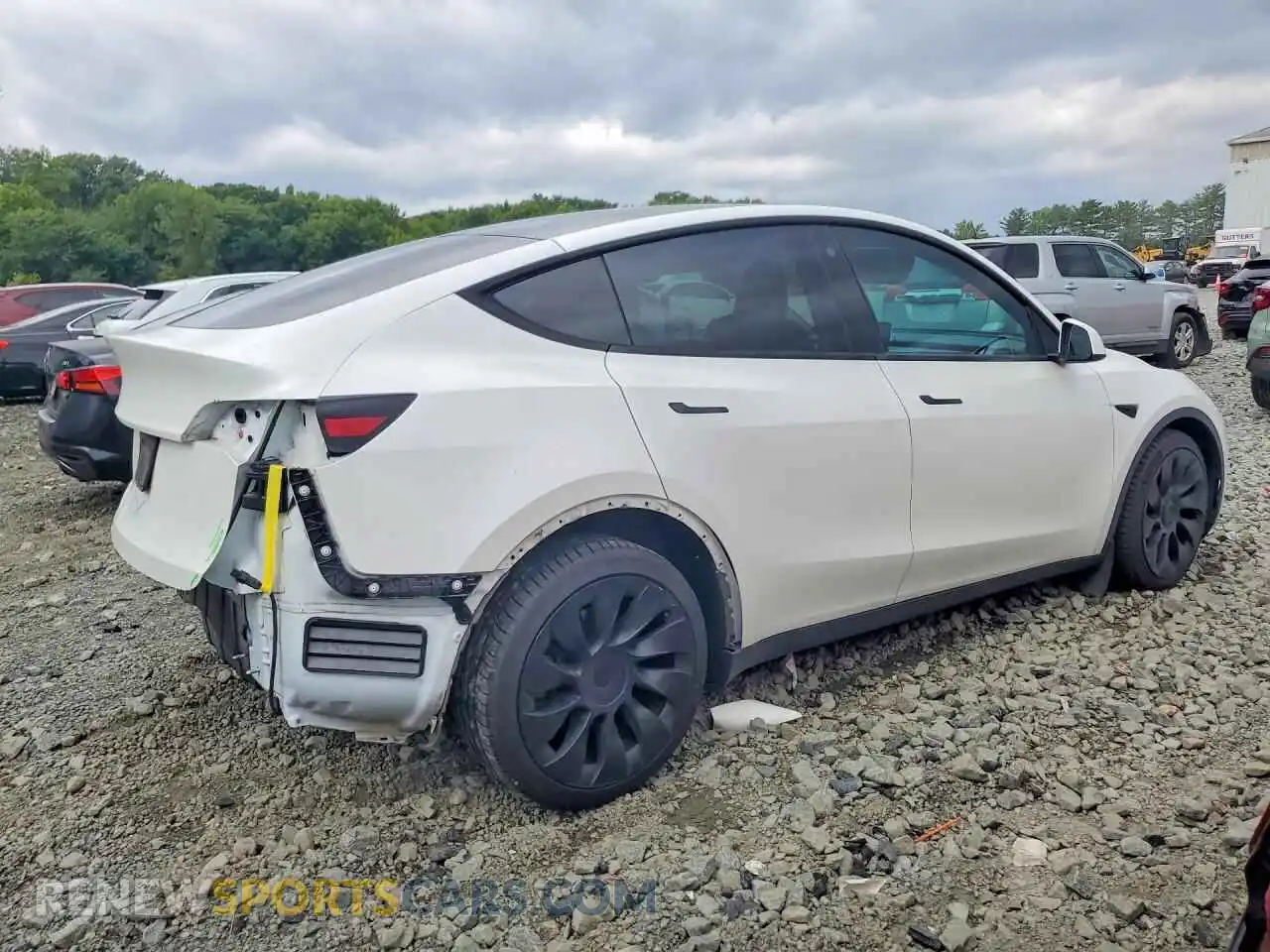 3 Photograph of a damaged car 7SAYGDEE9PA047744 TESLA MODEL Y 2023