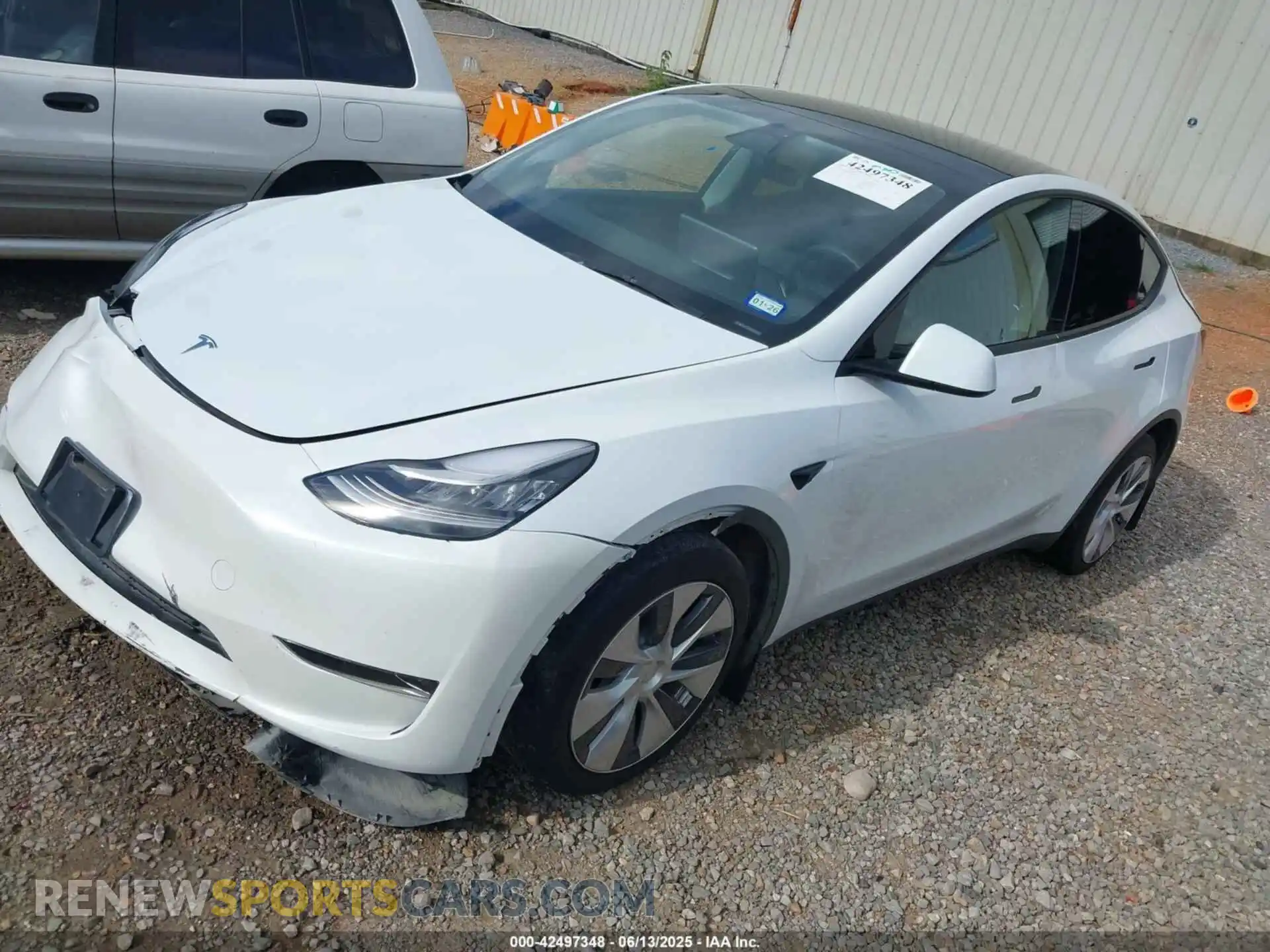2 Photograph of a damaged car 7SAYGDEE9PA060896 TESLA MODEL Y 2023