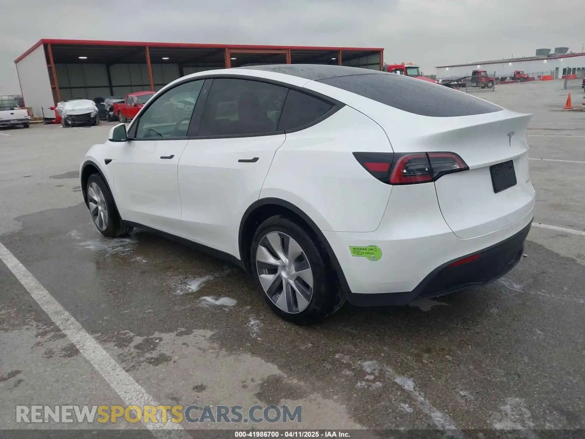 3 Photograph of a damaged car 7SAYGDEE9PA069095 TESLA MODEL Y 2023