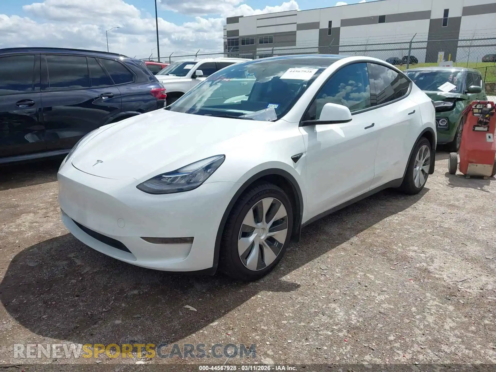 2 Photograph of a damaged car 7SAYGDEE9PA088195 TESLA MODEL Y 2023