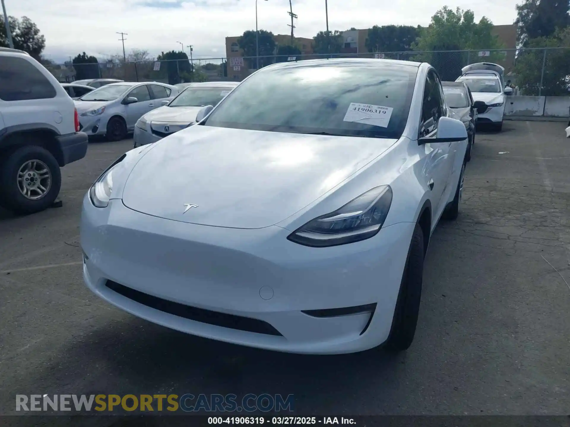 2 Photograph of a damaged car 7SAYGDEE9PA094191 TESLA MODEL Y 2023