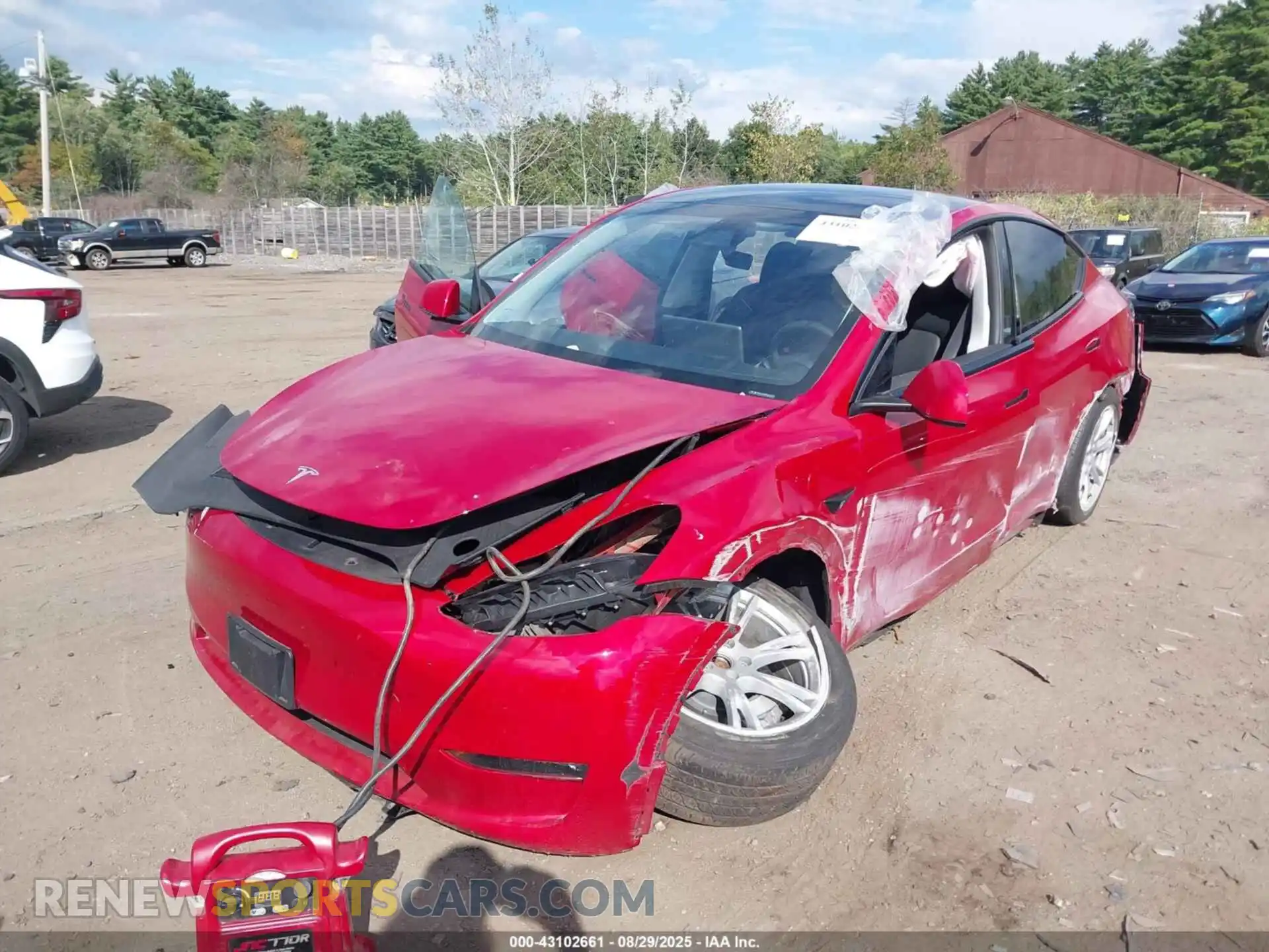 2 Photograph of a damaged car 7SAYGDEE9PA135077 TESLA MODEL Y 2023