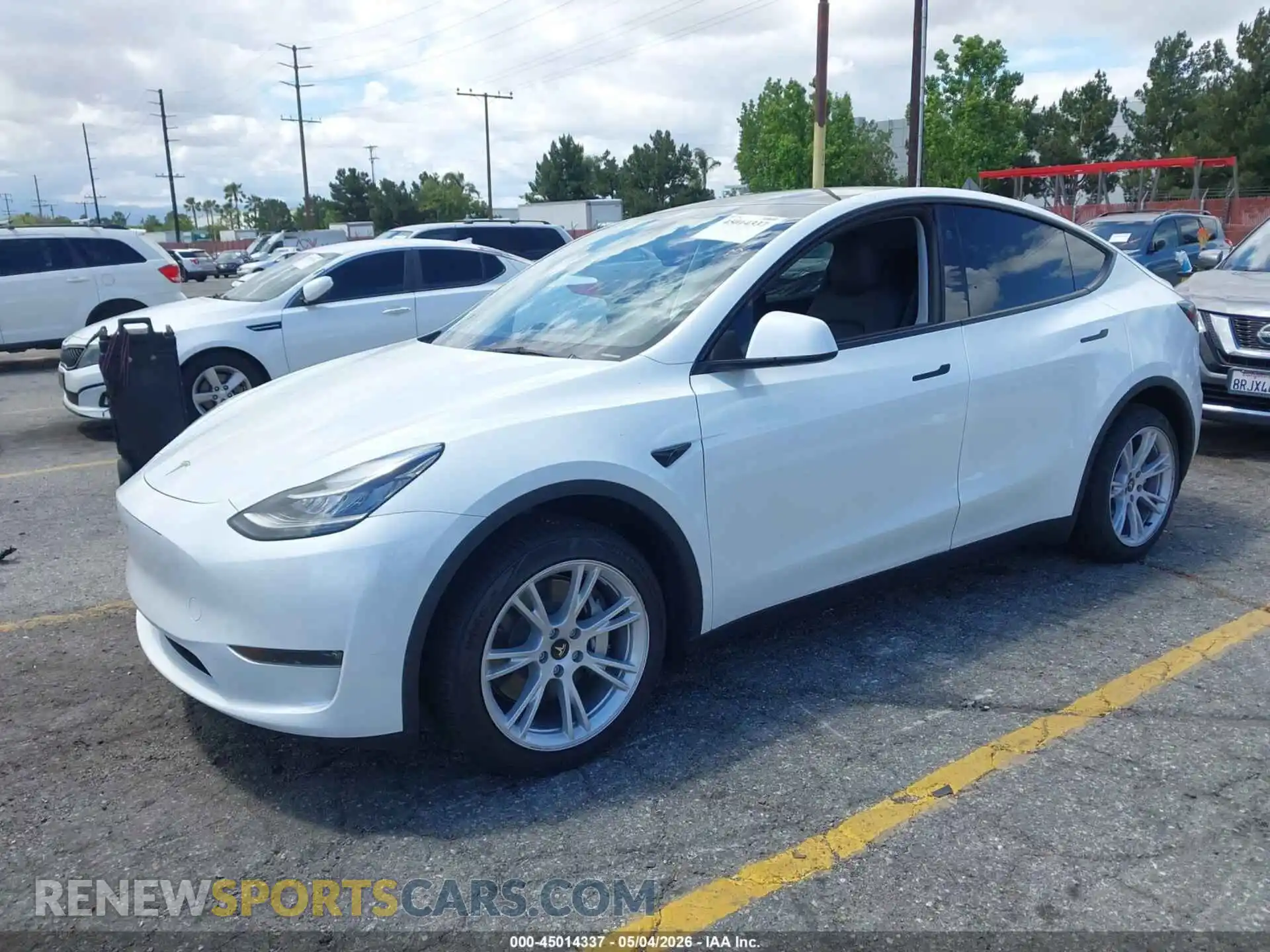 2 Photograph of a damaged car 7SAYGDEE9PA138321 TESLA MODEL Y 2023