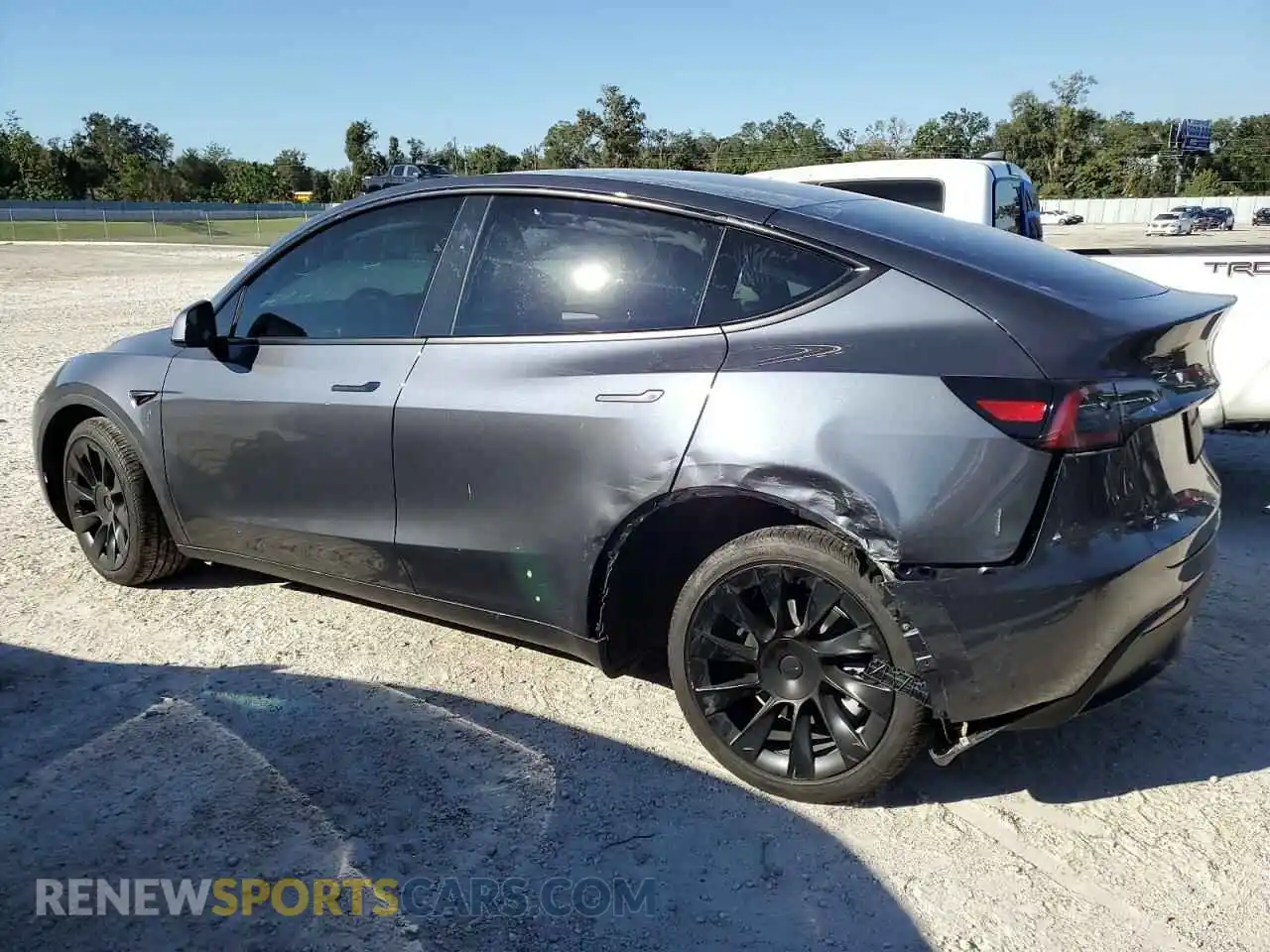 2 Photograph of a damaged car 7SAYGDEE9PA158164 TESLA MODEL Y 2023