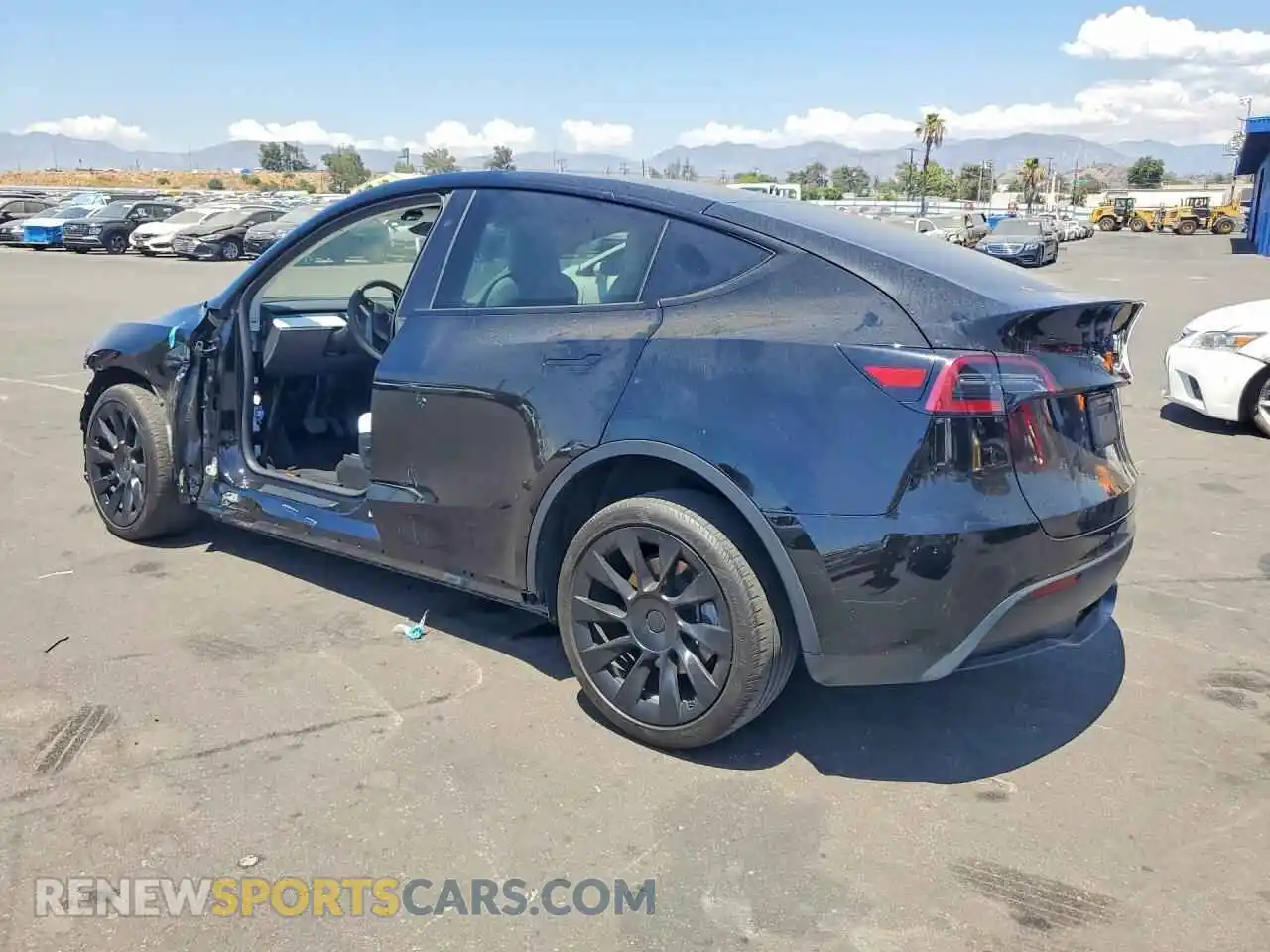 2 Фотография поврежденного автомобиля 7SAYGDEE9PA199071 TESLA MODEL Y 2023