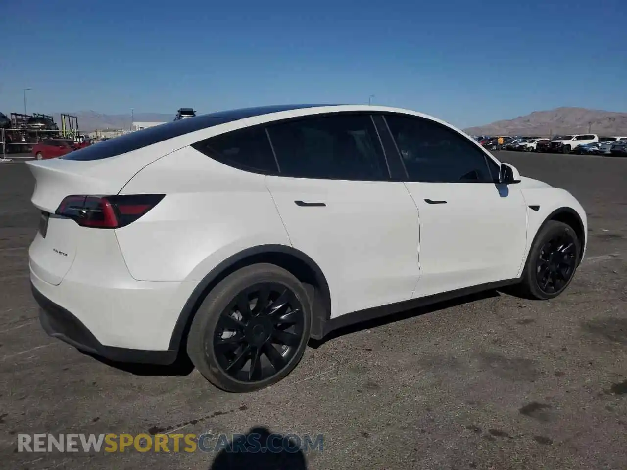 3 Photograph of a damaged car 7SAYGDEE9PF583113 TESLA MODEL Y 2023