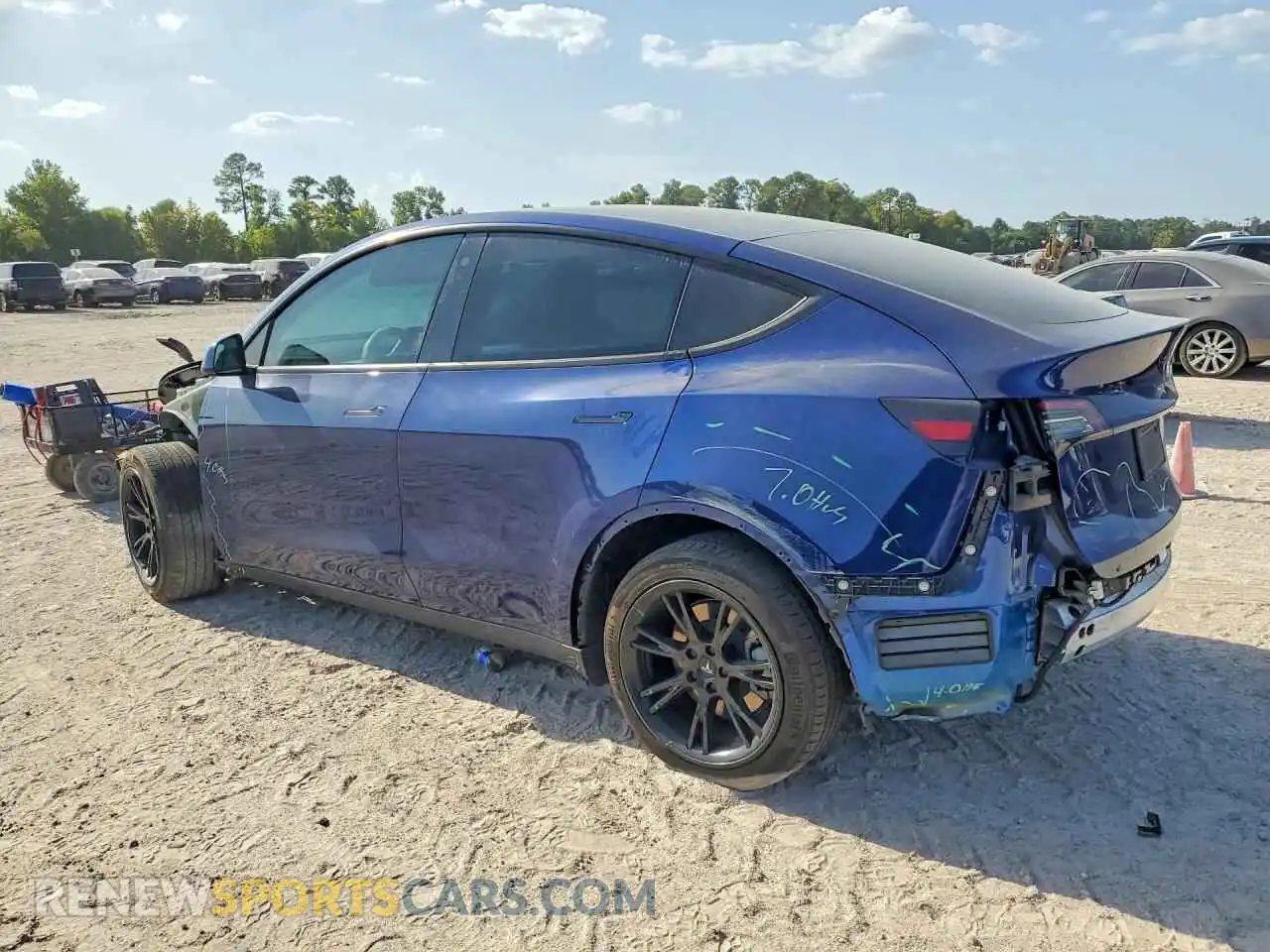 2 Photograph of a damaged car 7SAYGDEE9PF601108 TESLA MODEL Y 2023