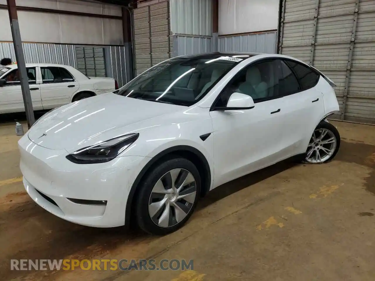 1 Фотография поврежденного автомобиля 7SAYGDEE9PF634738 TESLA MODEL Y 2023