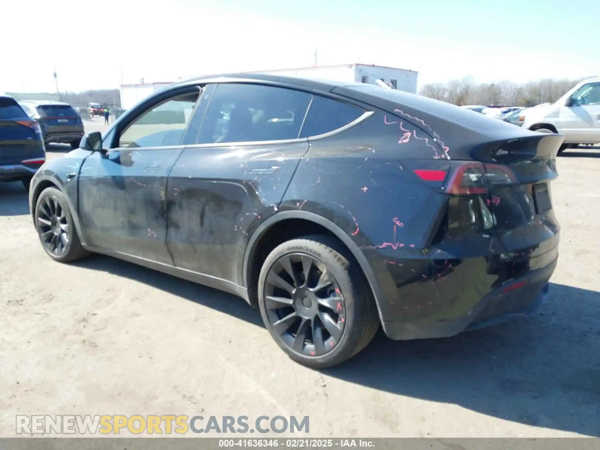 3 Photograph of a damaged car 7SAYGDEE9PF639969 TESLA MODEL Y 2023