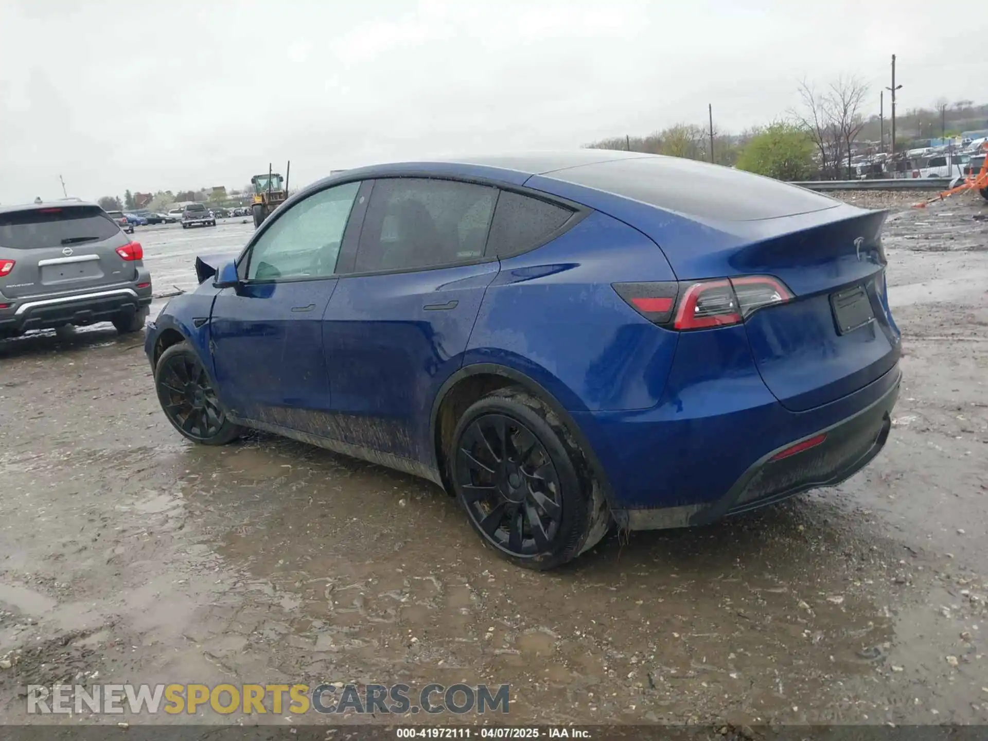 3 fotografías del automóvil dañado 7SAYGDEE9PF770268 TESLA MODEL Y 2023
