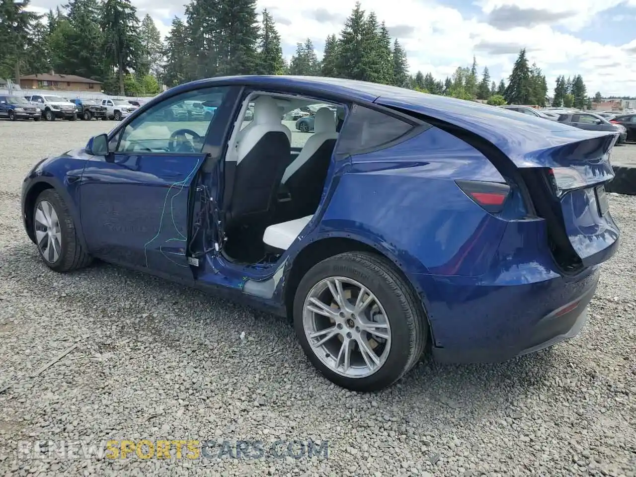 2 Photograph of a damaged car 7SAYGDEE9PF804919 TESLA MODEL Y 2023