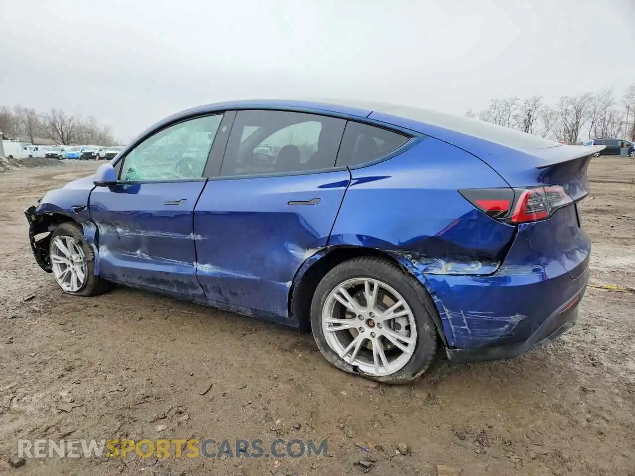 2 Photograph of a damaged car 7SAYGDEE9PF826631 TESLA MODEL Y 2023
