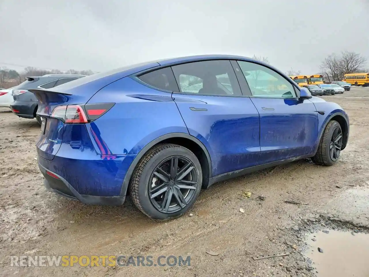 3 Photograph of a damaged car 7SAYGDEE9PF826631 TESLA MODEL Y 2023