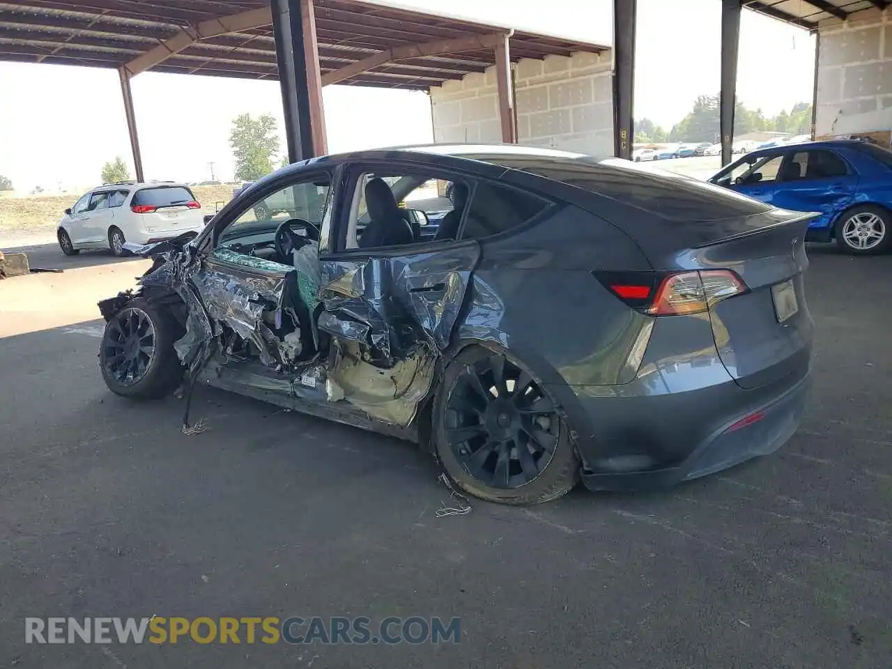 2 Photograph of a damaged car 7SAYGDEE9PF828668 TESLA MODEL Y 2023