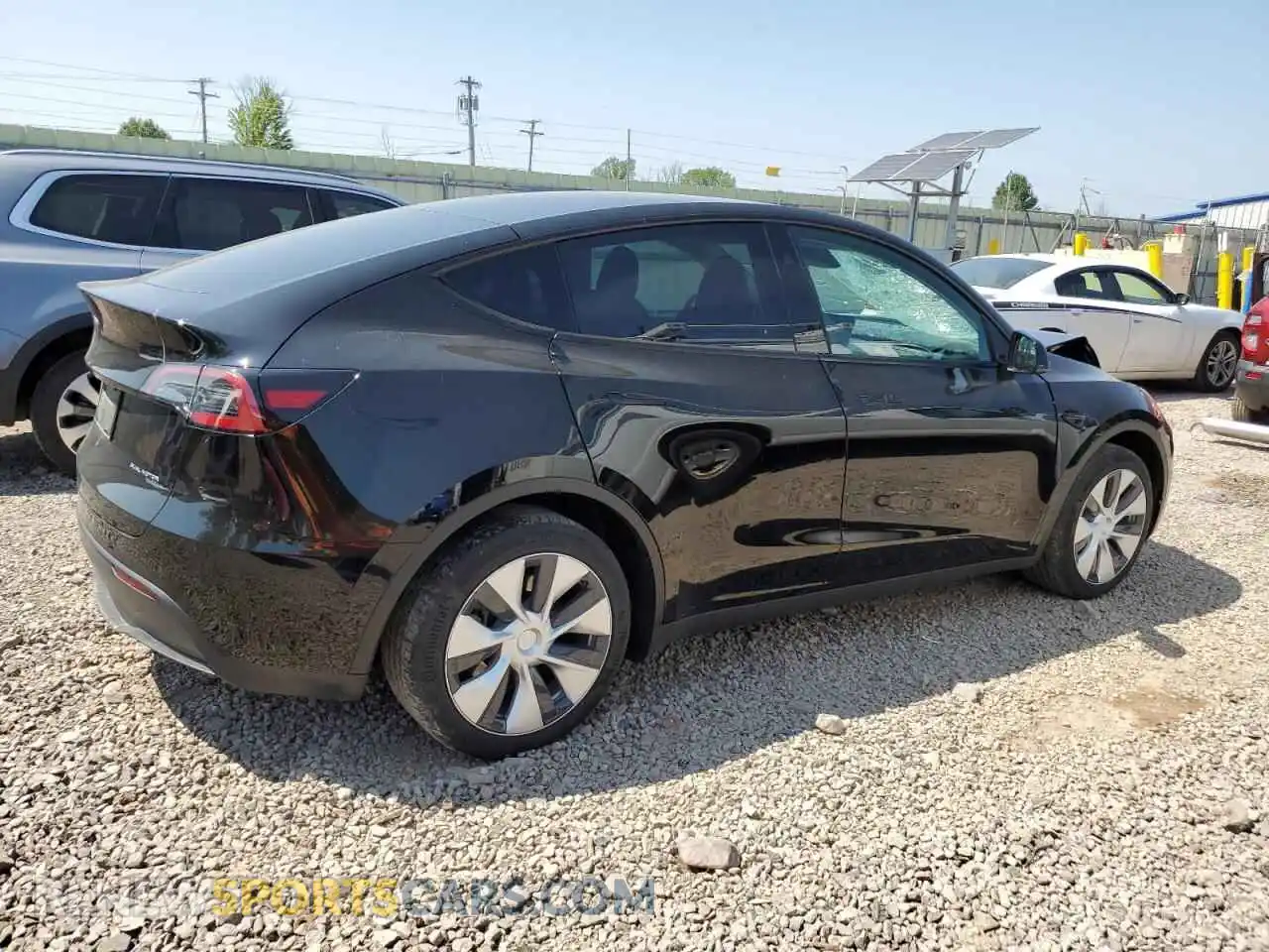 3 Photograph of a damaged car 7SAYGDEE9PF879166 TESLA MODEL Y 2023