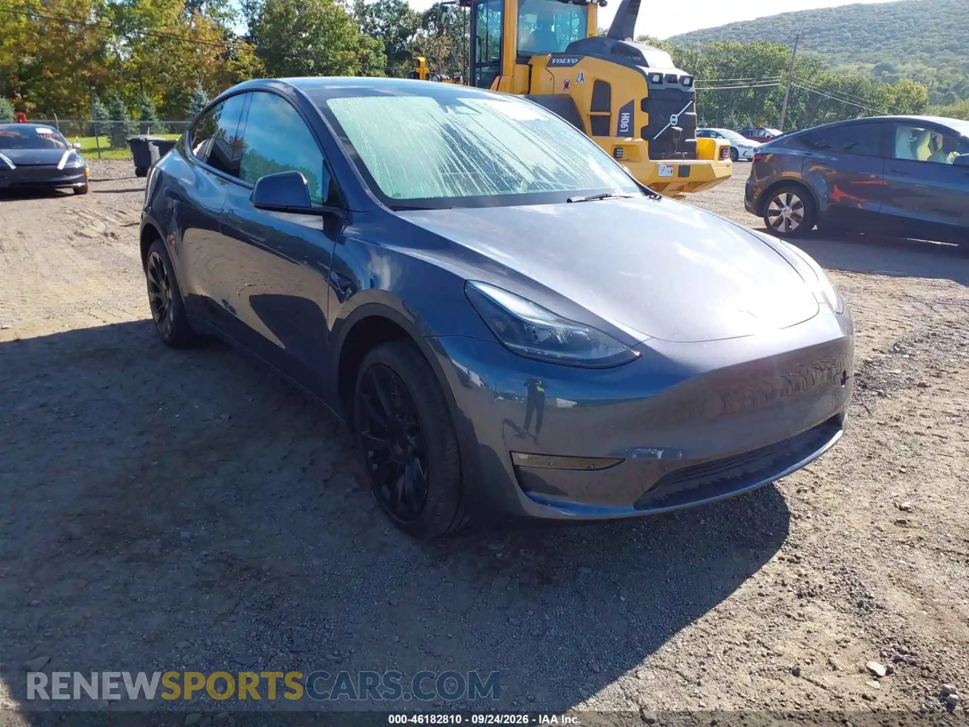 1 Photograph of a damaged car 7SAYGDEE9PF889969 TESLA MODEL Y 2023