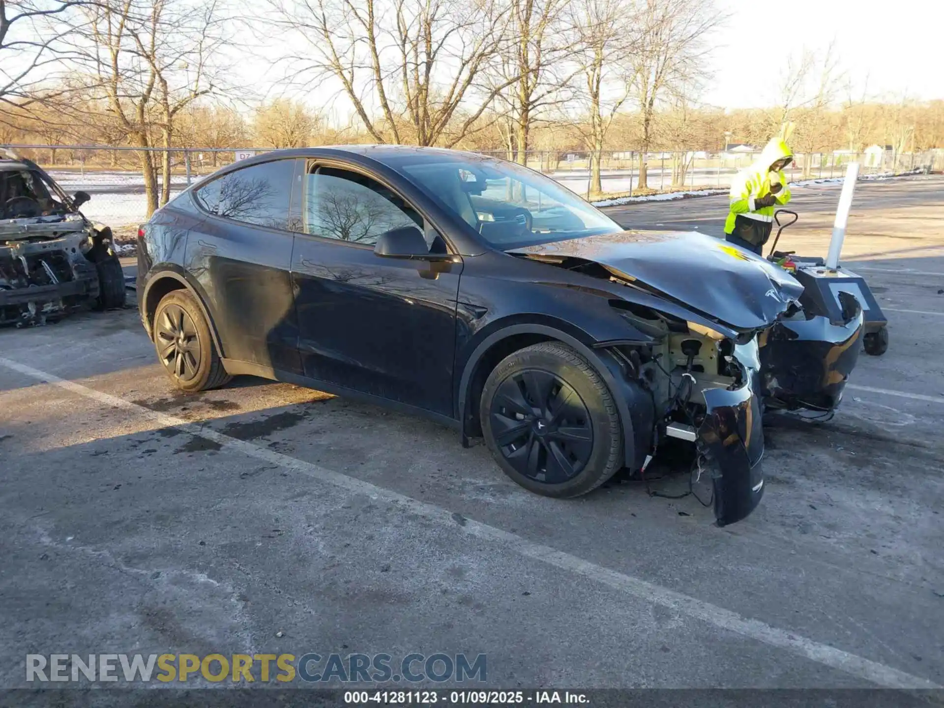 1 Photograph of a damaged car 7SAYGDEE9PF894542 TESLA MODEL Y 2023