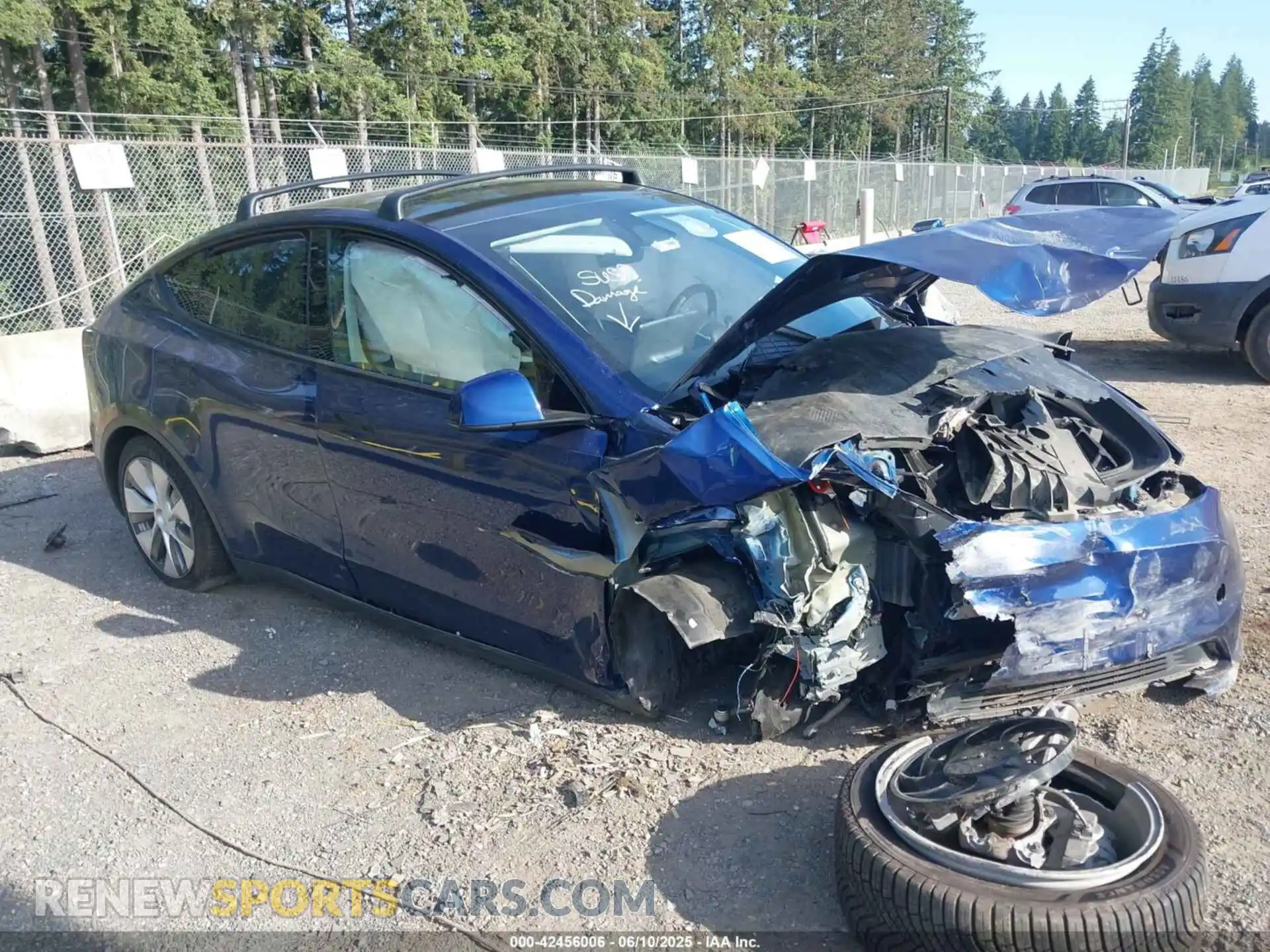 1 Photograph of a damaged car 7SAYGDEE9PF917186 TESLA MODEL Y 2023