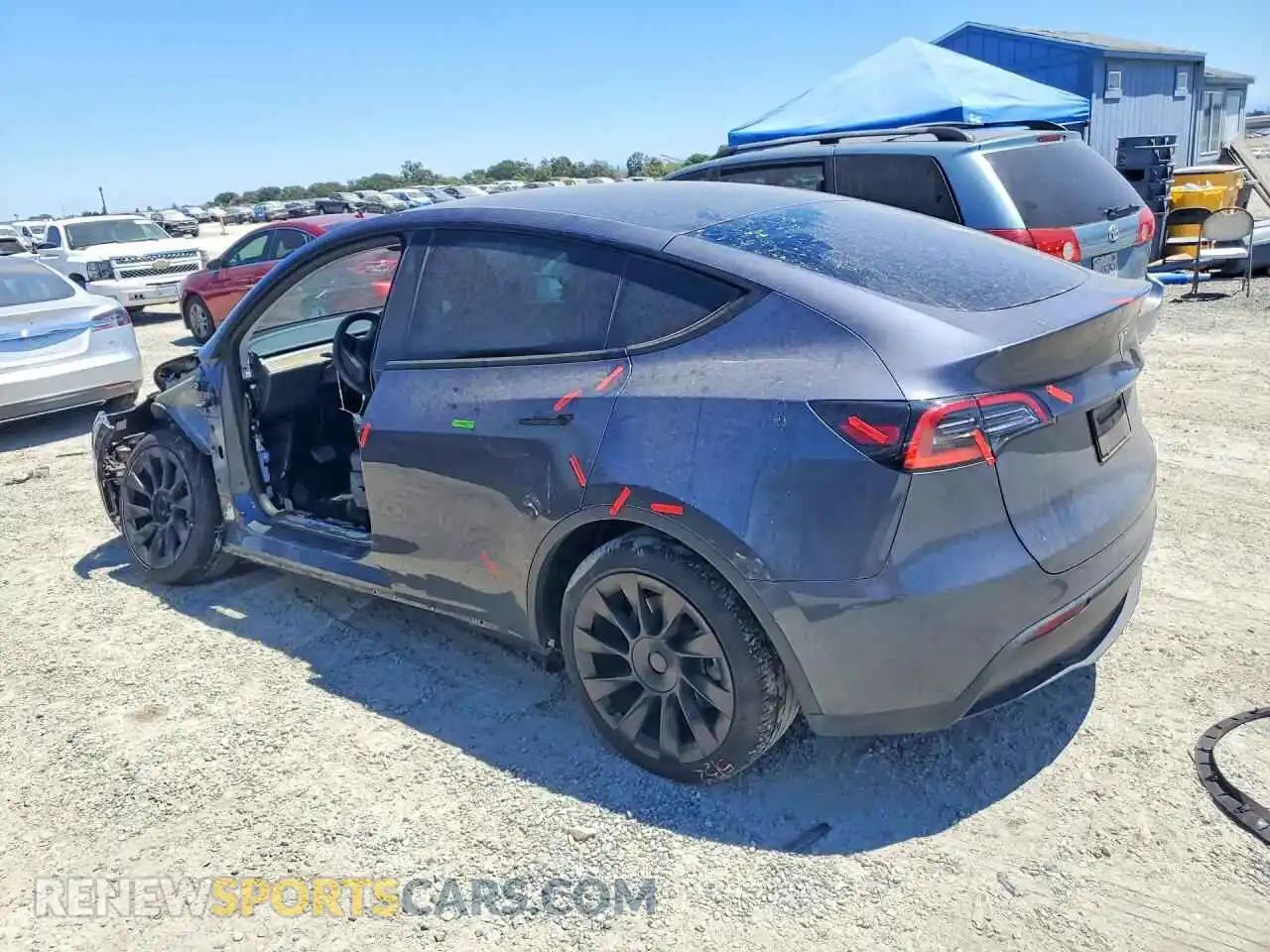 2 fotografías del automóvil dañado 7SAYGDEE9PF928897 TESLA MODEL Y 2023