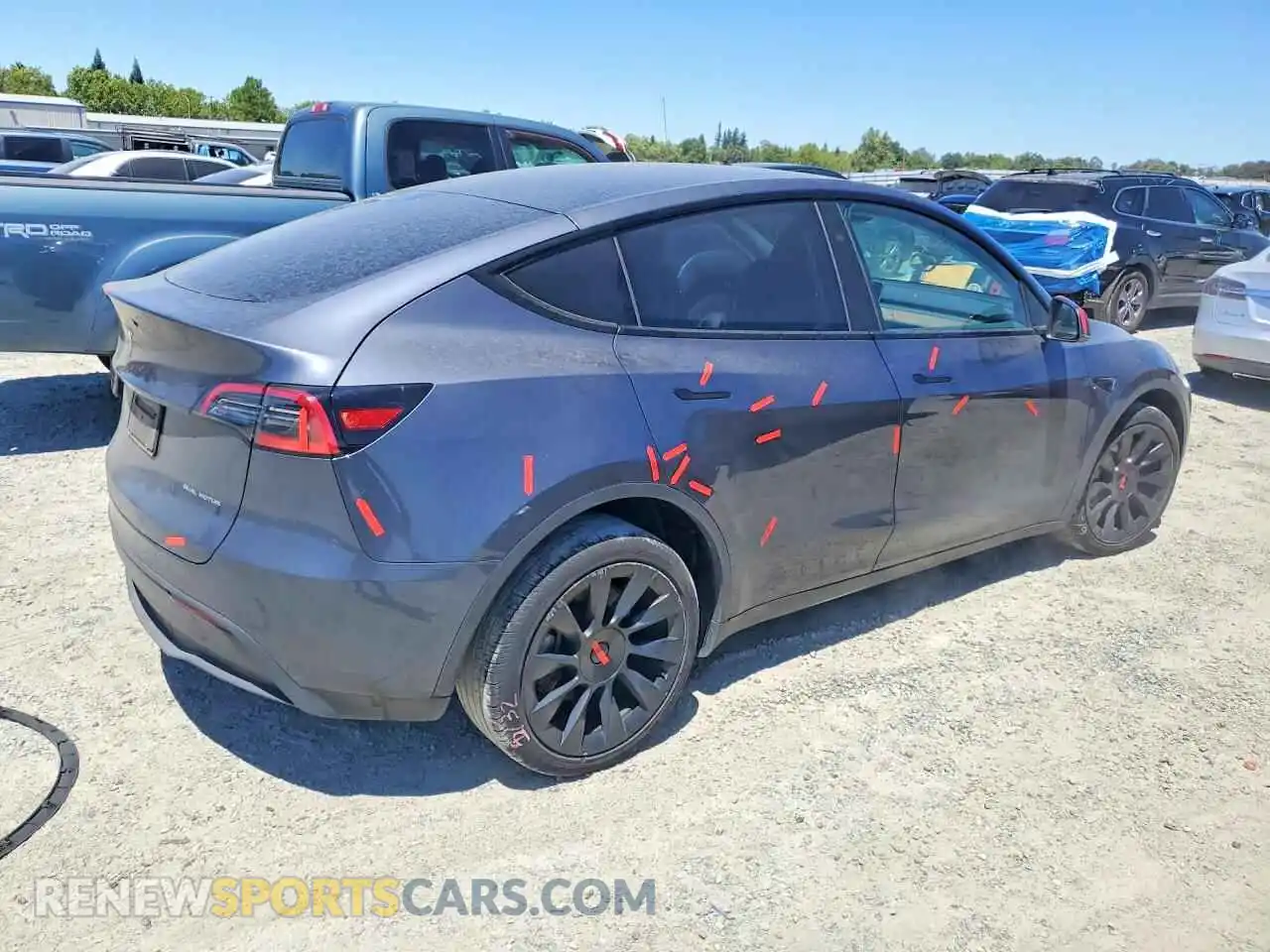3 fotografías del automóvil dañado 7SAYGDEE9PF928897 TESLA MODEL Y 2023