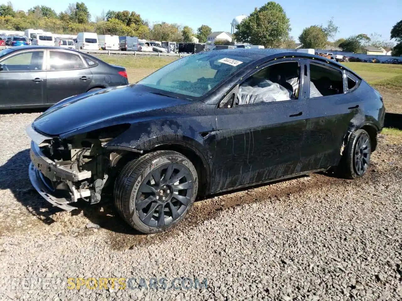 1 Photograph of a damaged car 7SAYGDEEXPA024036 TESLA MODEL Y 2023