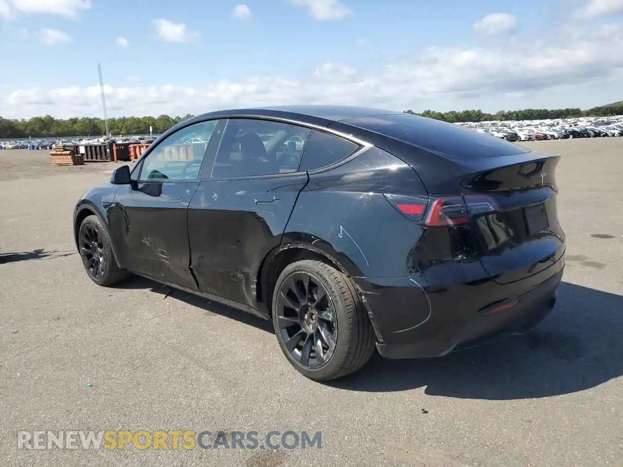 2 Photograph of a damaged car 7SAYGDEEXPA052080 TESLA MODEL Y 2023