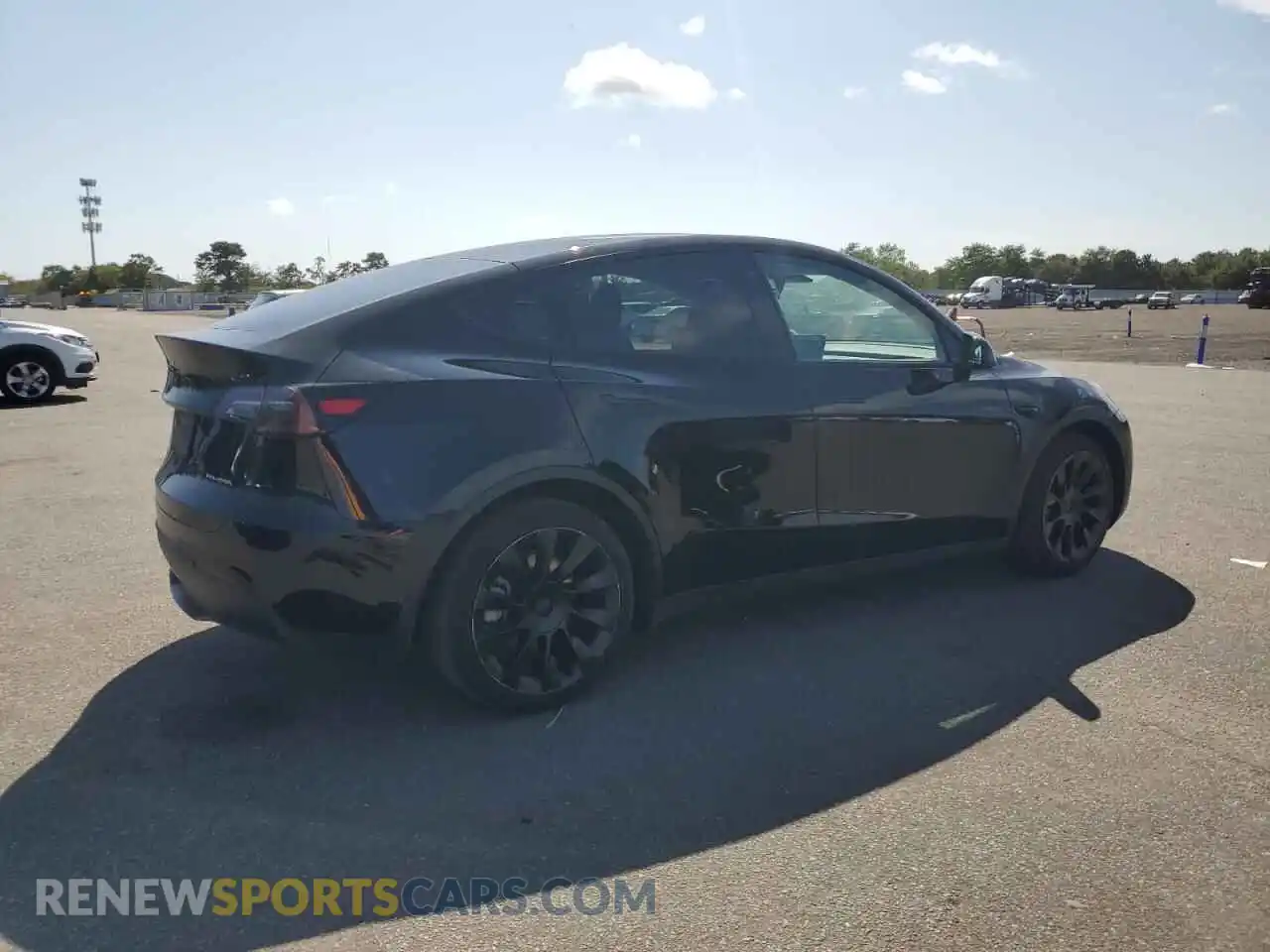 3 Photograph of a damaged car 7SAYGDEEXPA052080 TESLA MODEL Y 2023