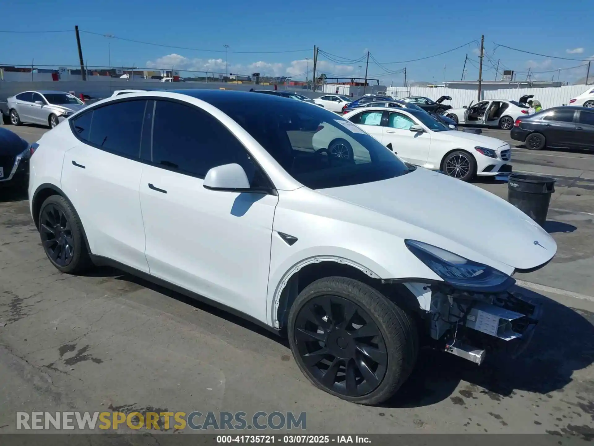 1 fotografías del automóvil dañado 7SAYGDEEXPA129790 TESLA MODEL Y 2023