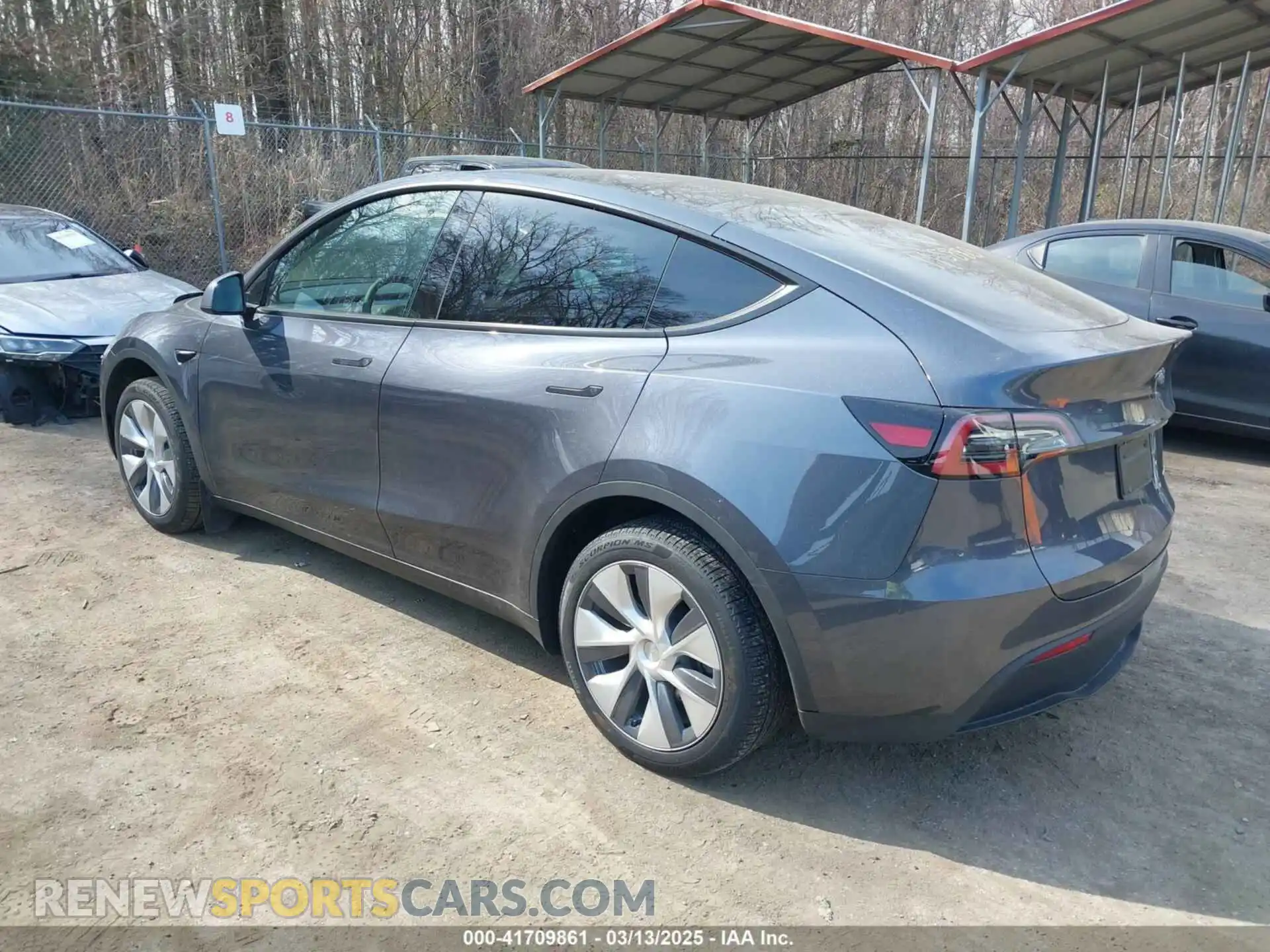 3 Photograph of a damaged car 7SAYGDEEXPA168444 TESLA MODEL Y 2023