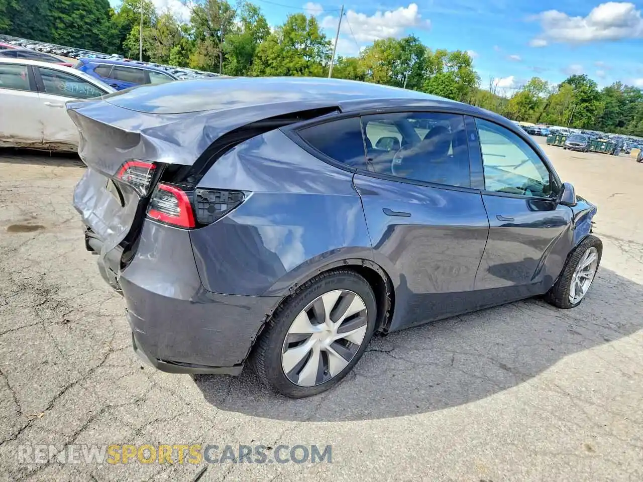 3 fotografías del automóvil dañado 7SAYGDEEXPA209302 TESLA MODEL Y 2023