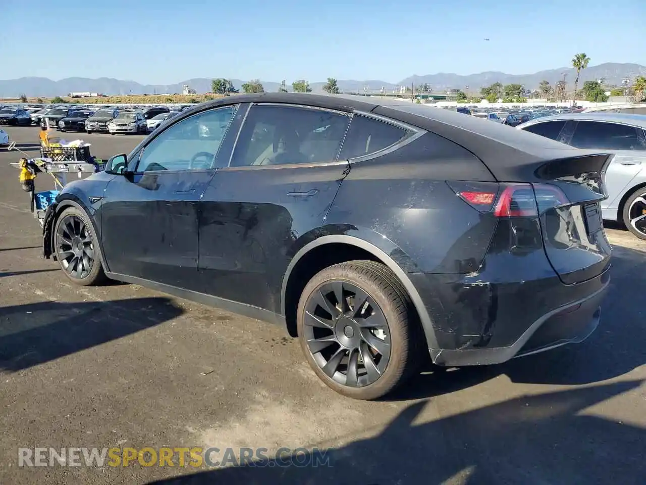 2 Photograph of a damaged car 7SAYGDEEXPF624266 TESLA MODEL Y 2023