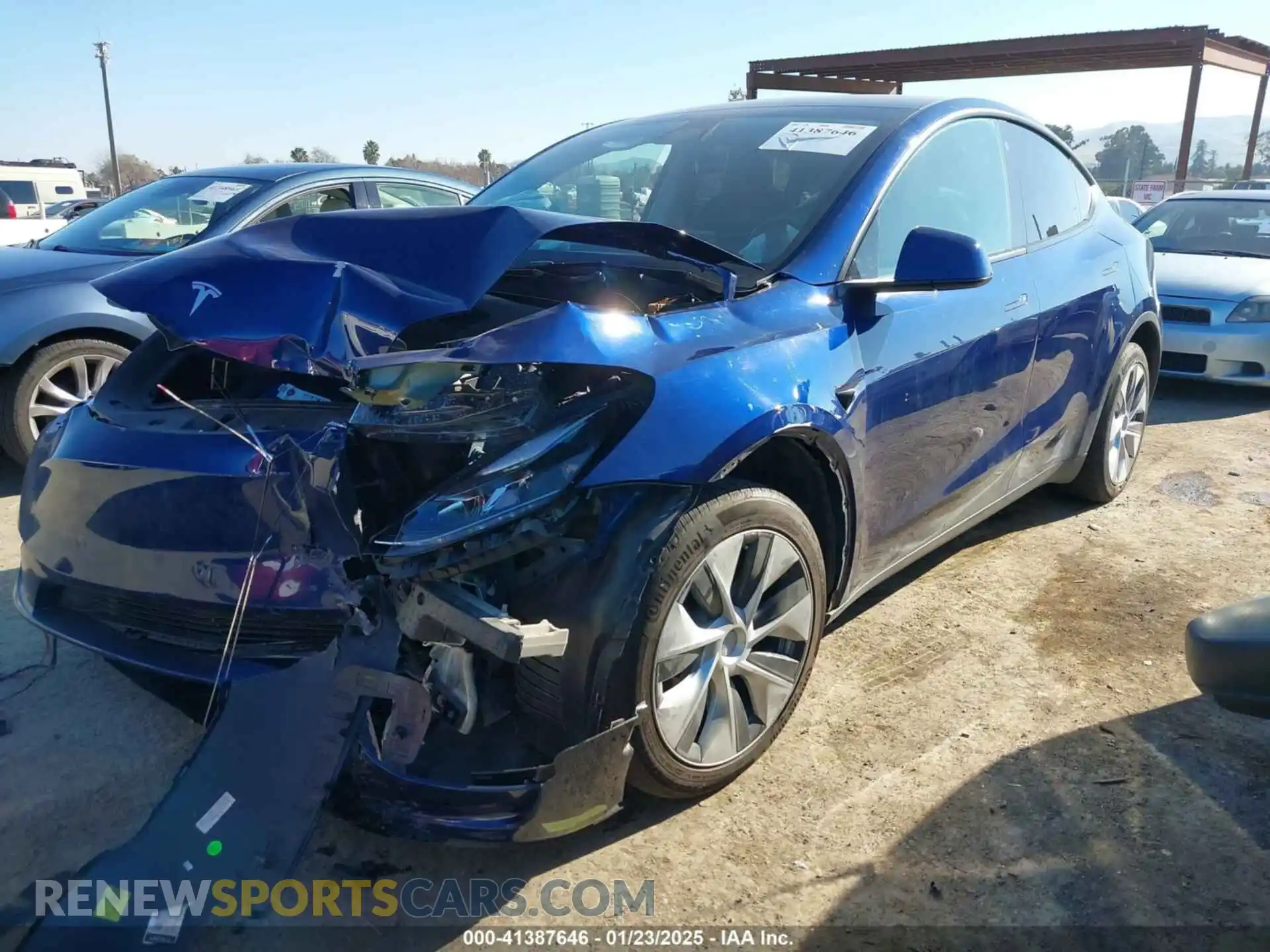 2 Photograph of a damaged car 7SAYGDEEXPF699467 TESLA MODEL Y 2023