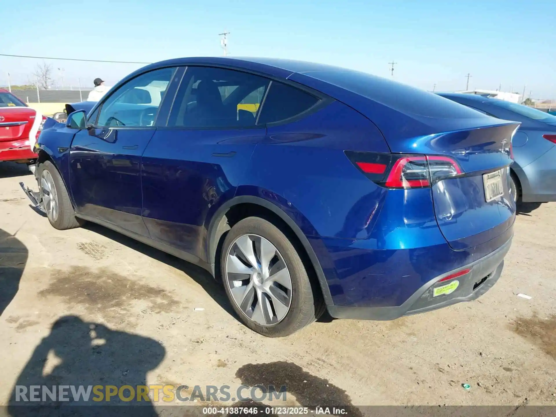 3 Photograph of a damaged car 7SAYGDEEXPF699467 TESLA MODEL Y 2023