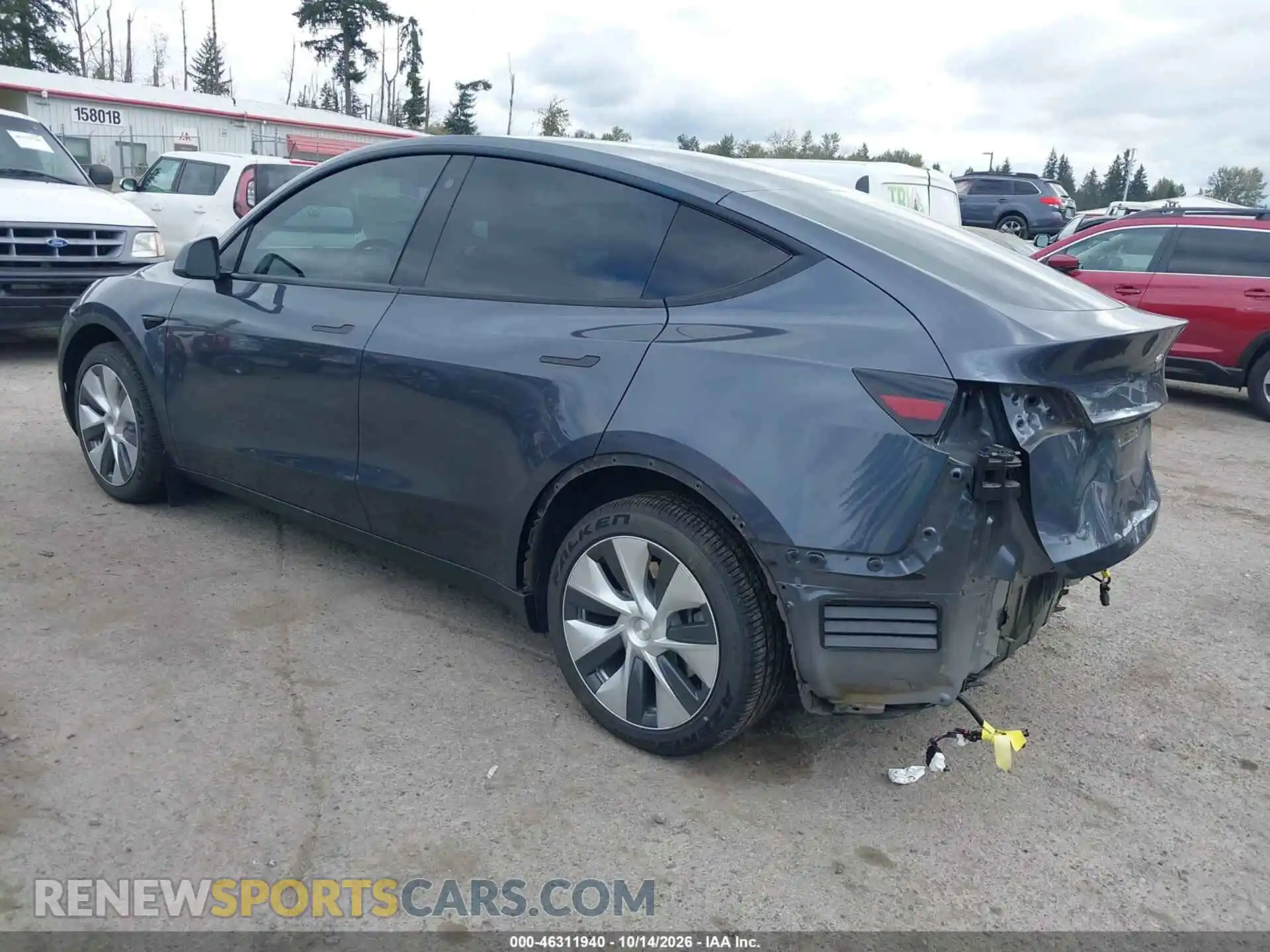 3 Photograph of a damaged car 7SAYGDEEXPF757187 TESLA MODEL Y 2023