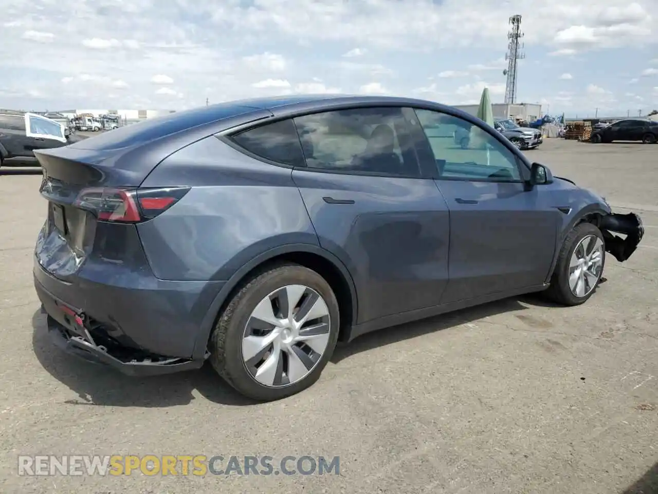 3 Photograph of a damaged car 7SAYGDEEXPF785040 TESLA MODEL Y 2023