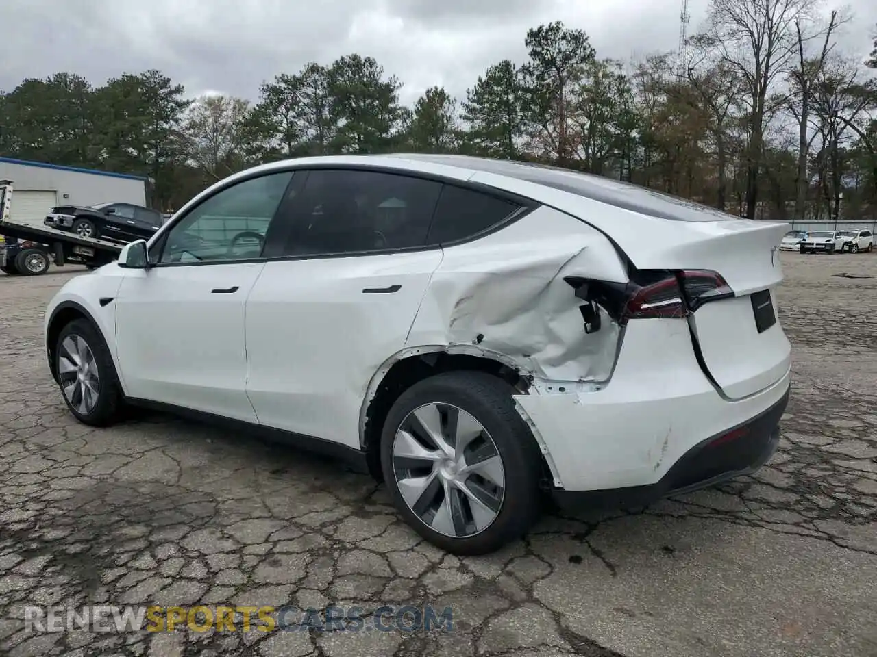 2 Photograph of a damaged car 7SAYGDEEXPF797947 TESLA MODEL Y 2023