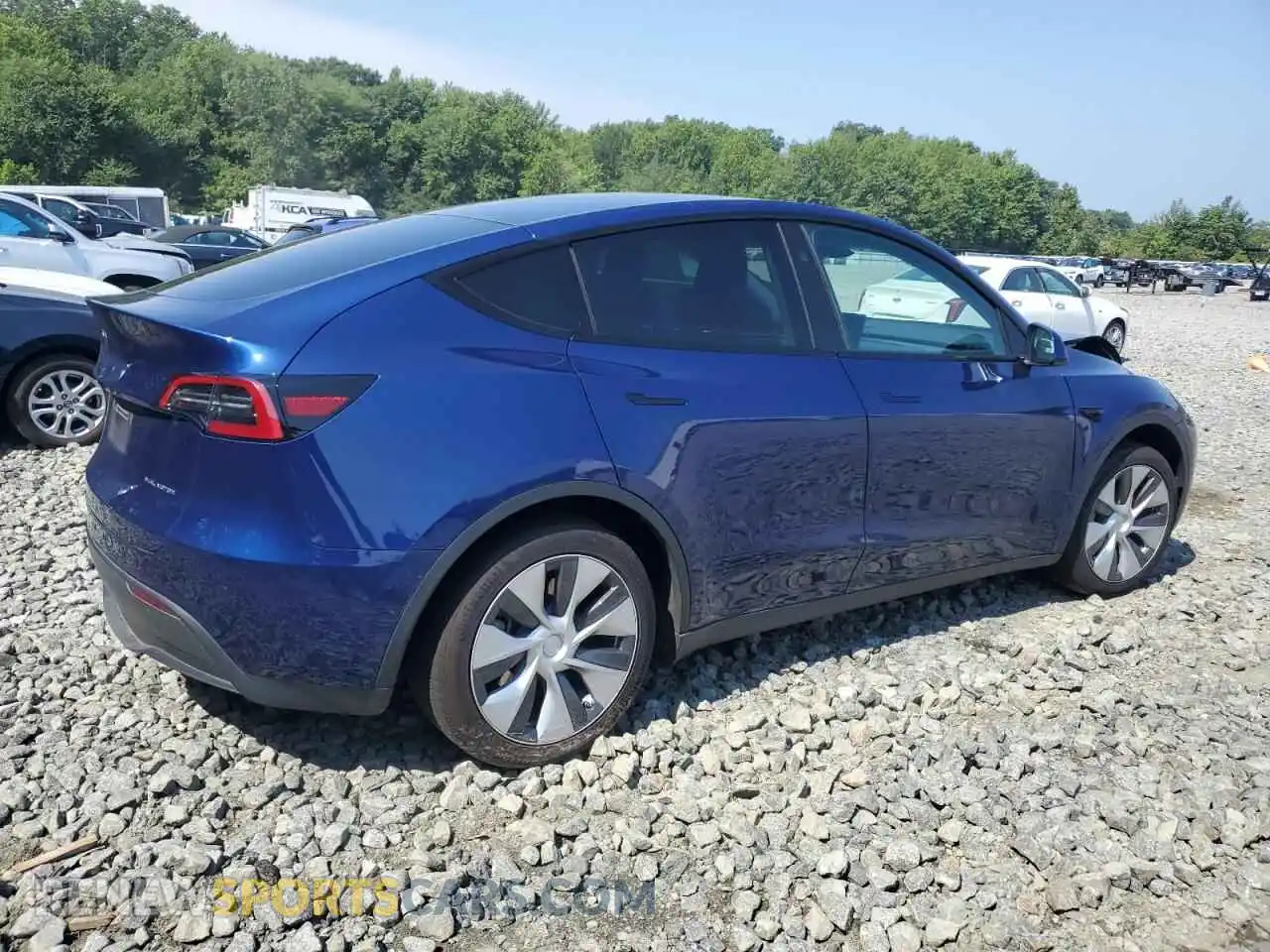 3 Photograph of a damaged car 7SAYGDEEXPF799472 TESLA MODEL Y 2023
