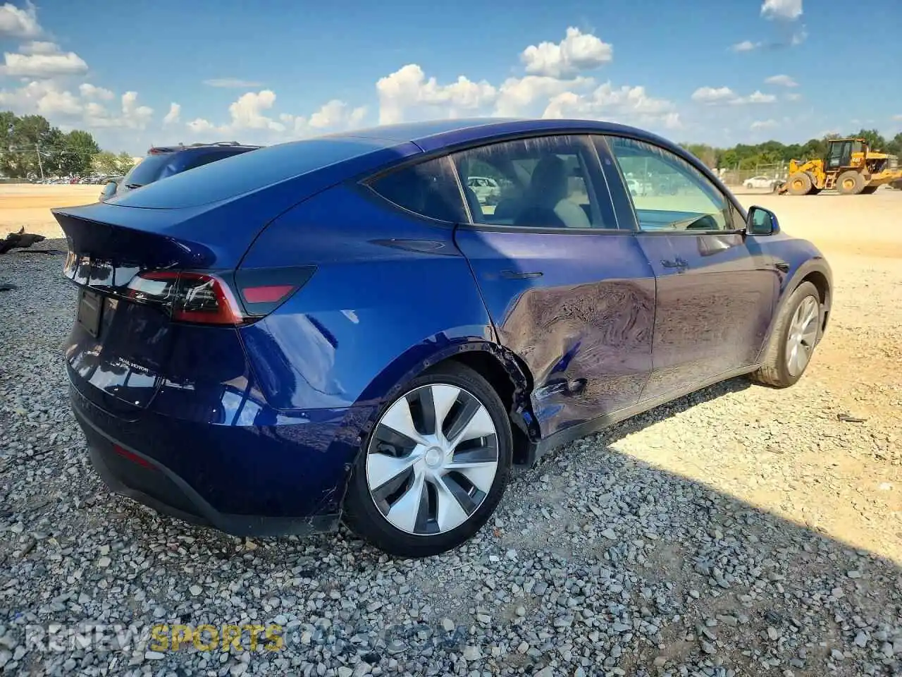 3 Photograph of a damaged car 7SAYGDEEXPF799701 TESLA MODEL Y 2023
