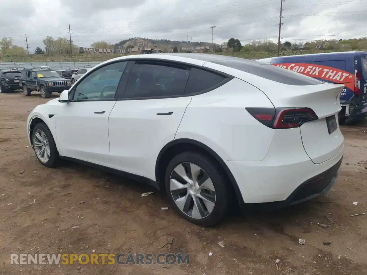 2 Photograph of a damaged car 7SAYGDEEXPF800118 TESLA MODEL Y 2023