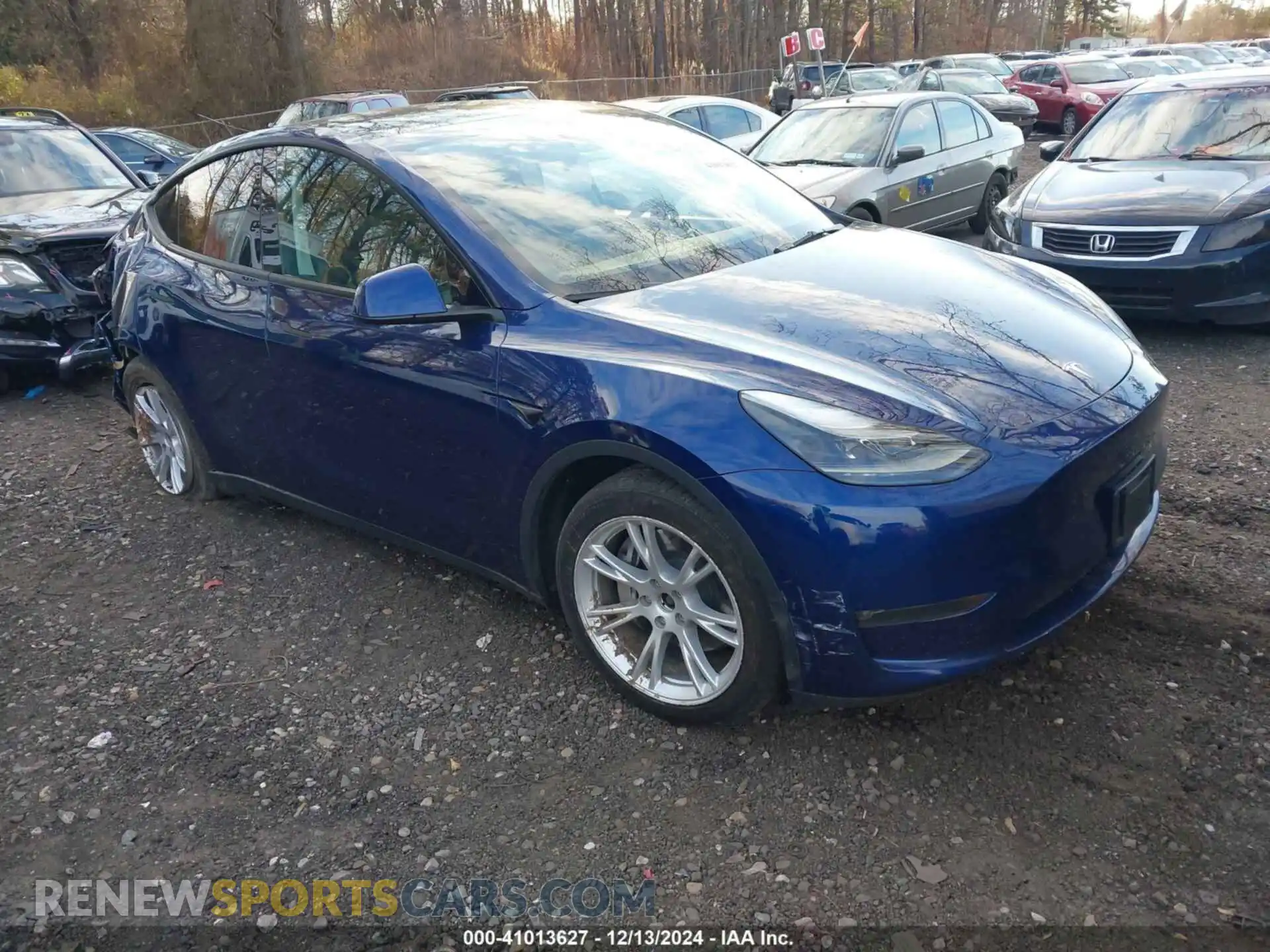 1 Photograph of a damaged car 7SAYGDEEXPF860545 TESLA MODEL Y 2023