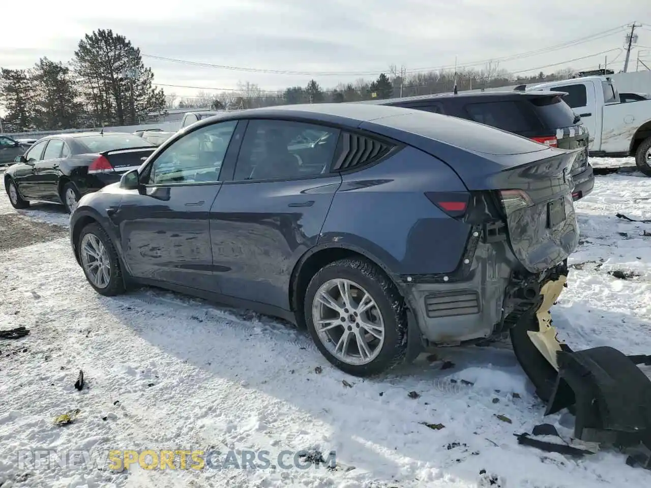 2 Photograph of a damaged car 7SAYGDEEXPF883467 TESLA MODEL Y 2023
