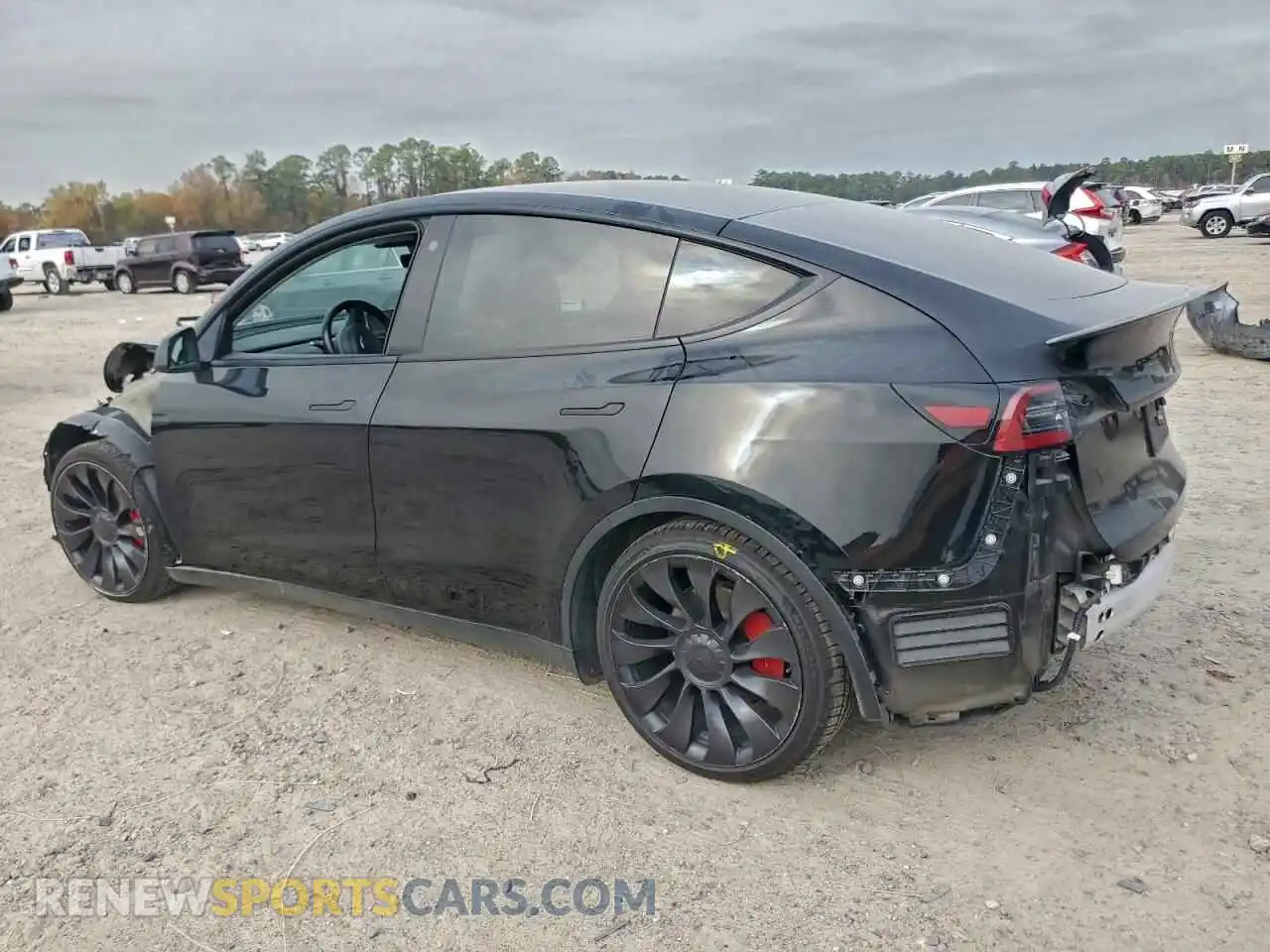 2 Photograph of a damaged car 7SAYGDEF0PF659505 TESLA MODEL Y 2023