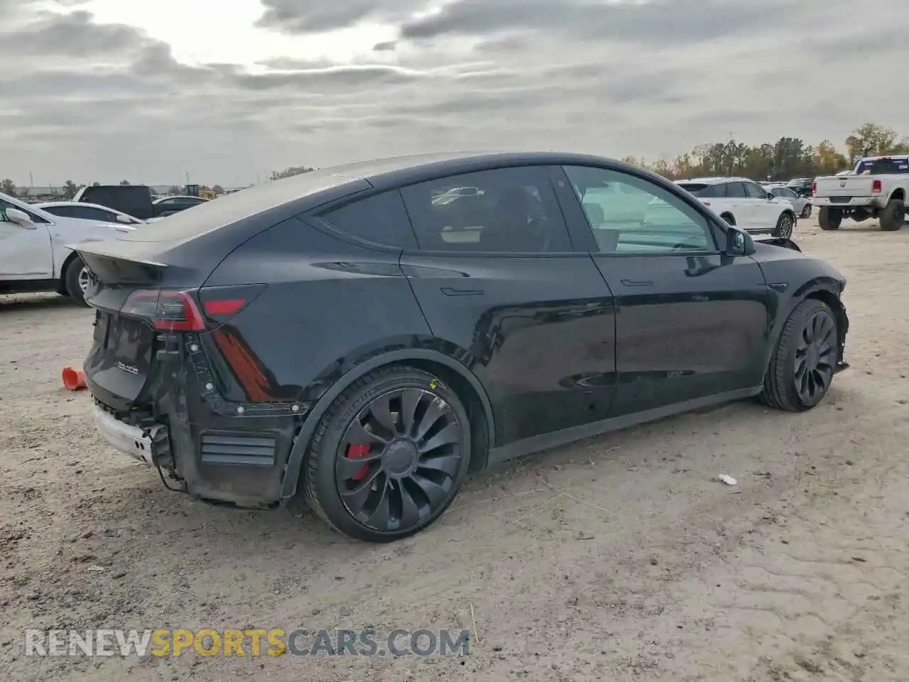 3 Photograph of a damaged car 7SAYGDEF0PF659505 TESLA MODEL Y 2023